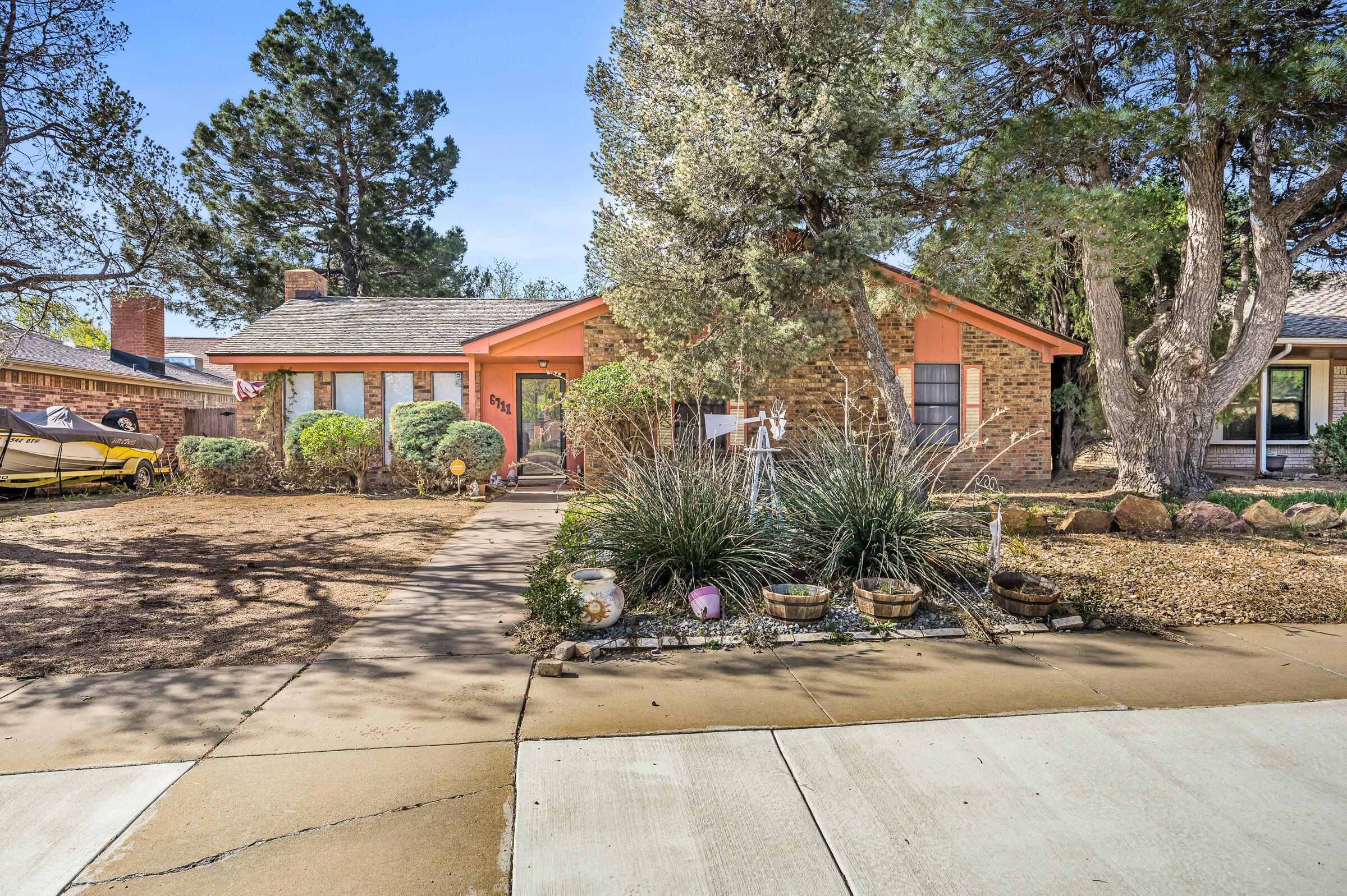 6711 Columbia Lane, Amarillo, Alaska image 2