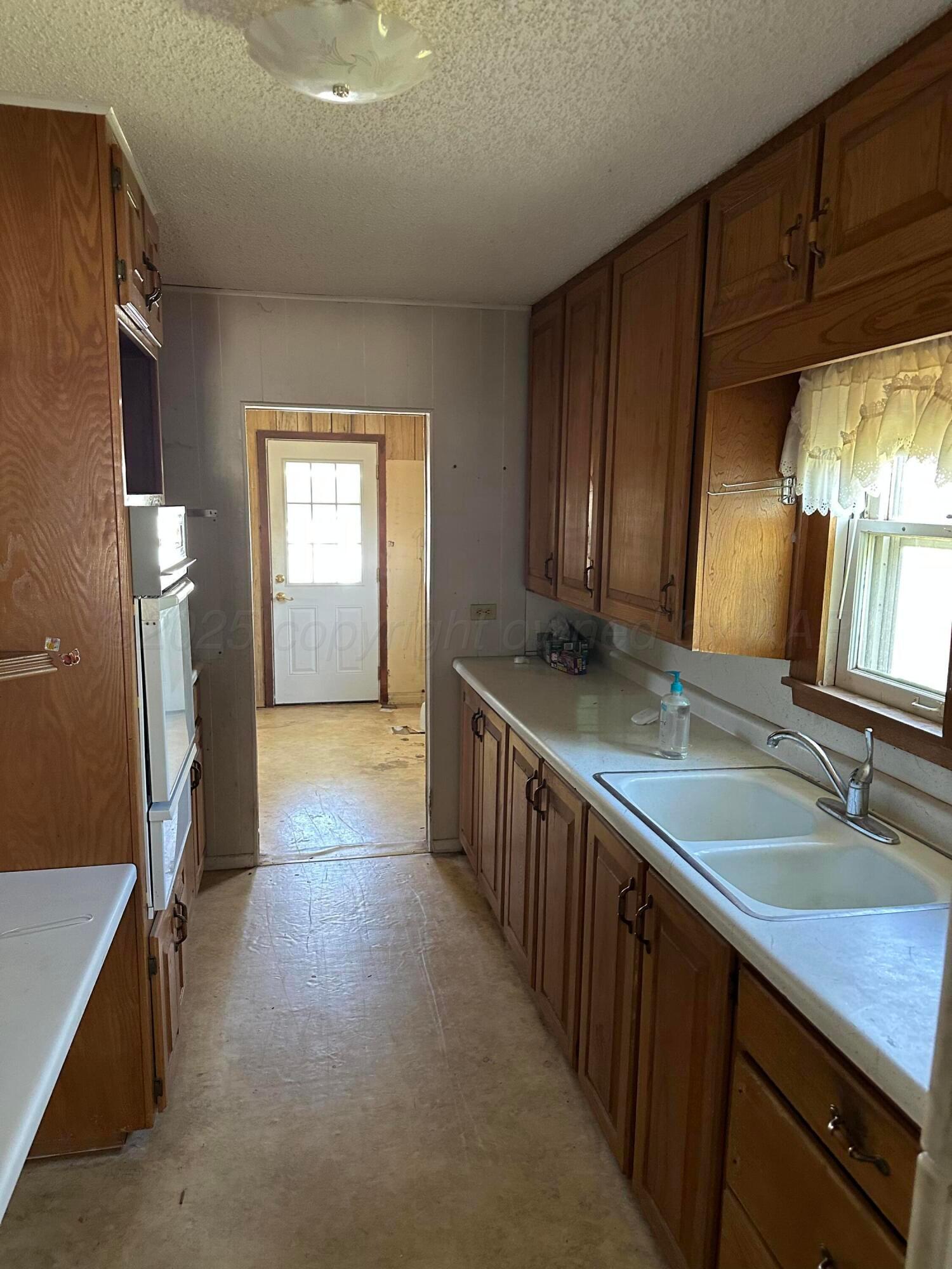 501 S Ridgeland Avenue, Fritch, Idaho image 6