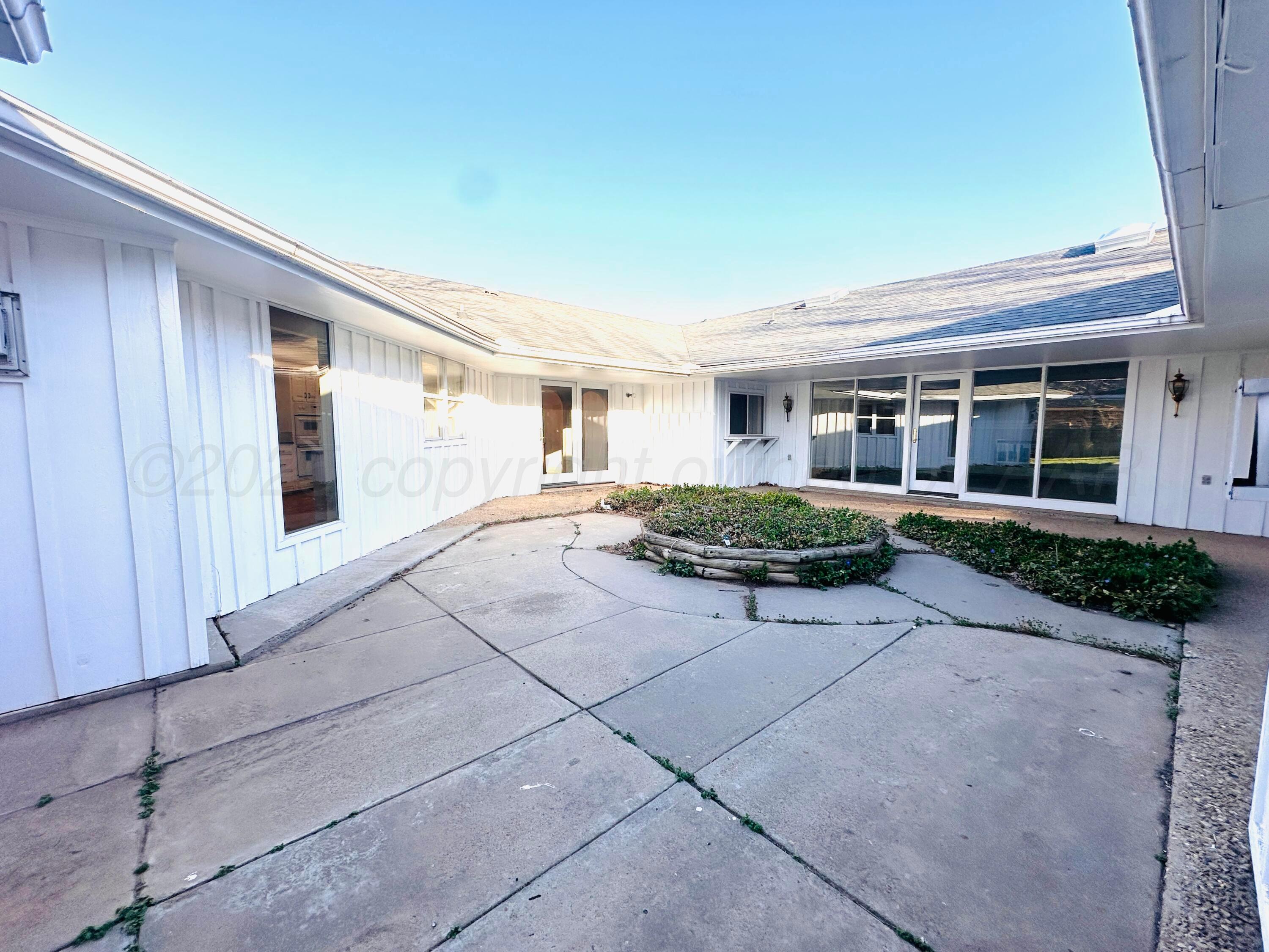 218 N Carson Avenue, Dumas, Texas image 33