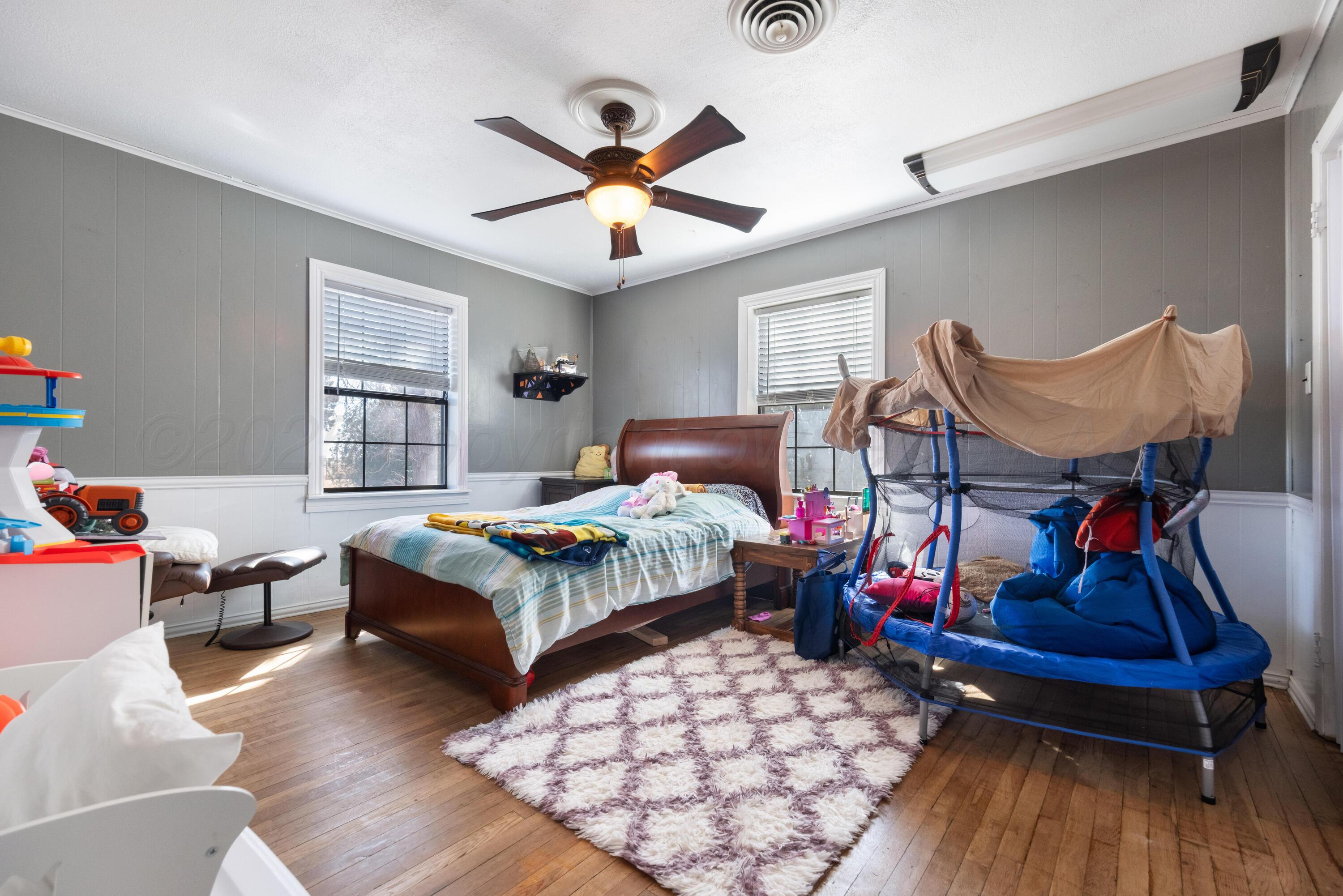 Kress, Texas 79052, United States, 3 Bedrooms Bedrooms, ,1 BathroomBathrooms,Residential,Active,85221