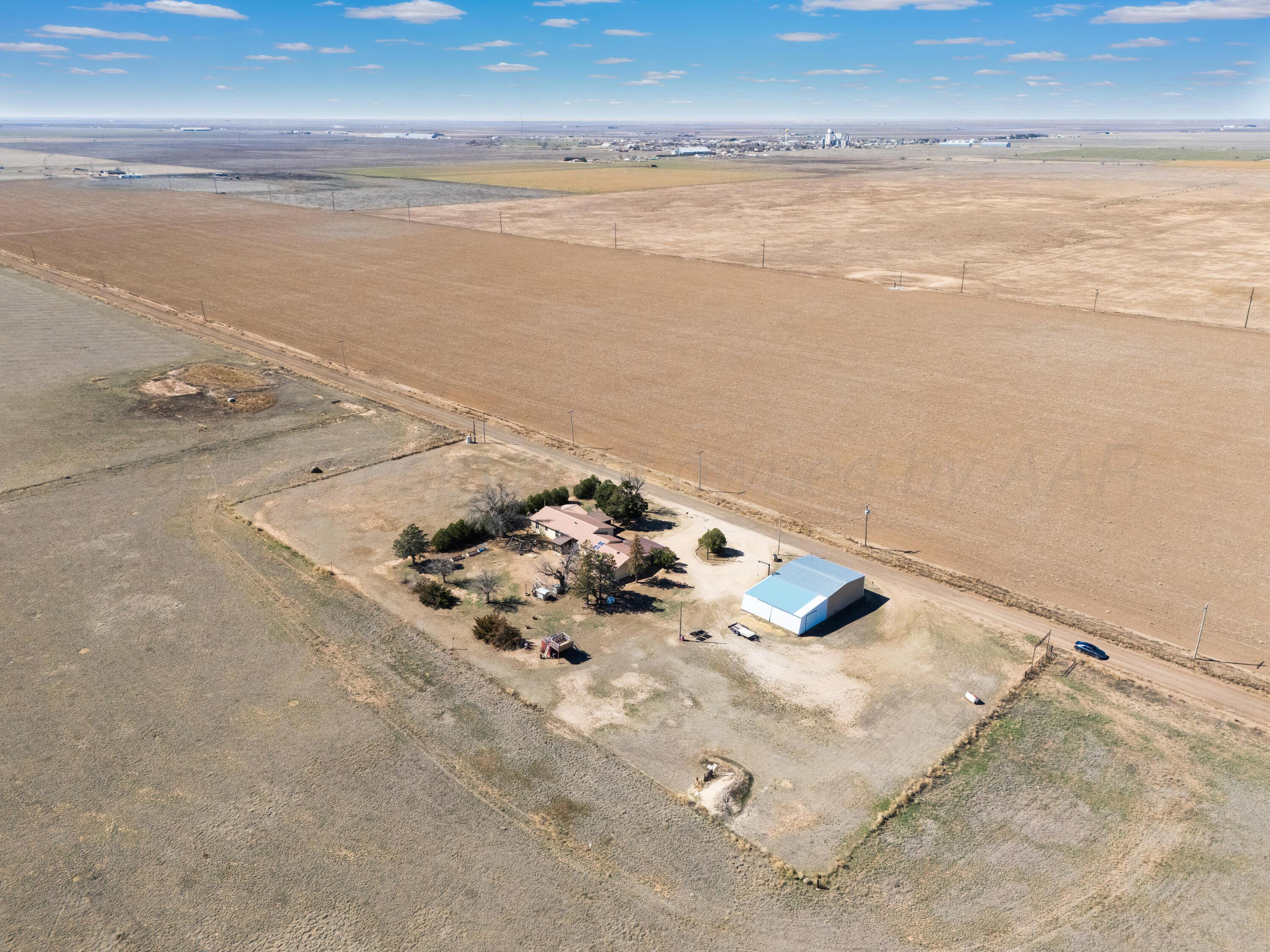 Kress, Texas 79052, United States, 3 Bedrooms Bedrooms, ,1 BathroomBathrooms,Residential,Active,85221