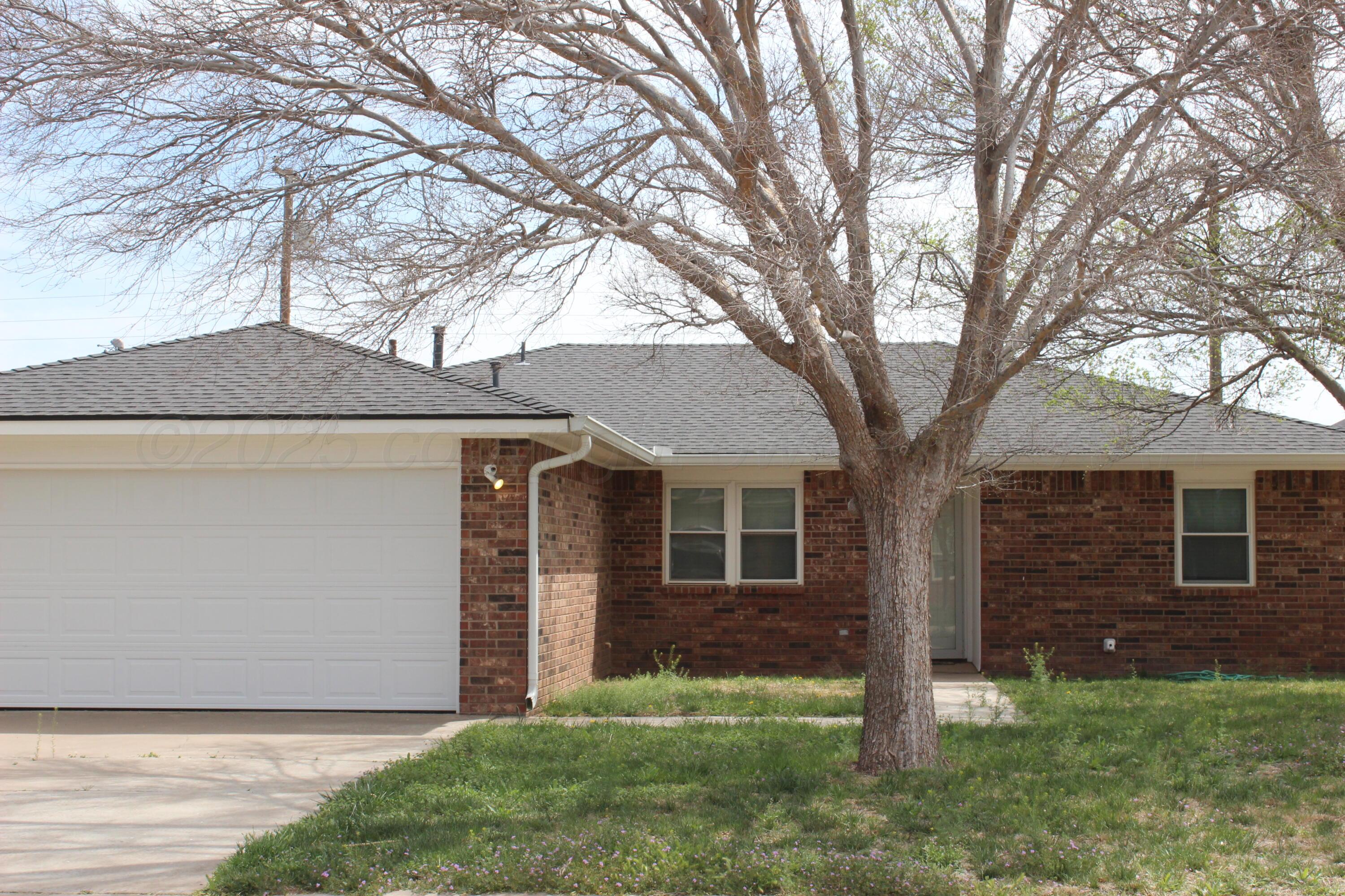 430 N Hickory Street, Hereford, Texas image 1