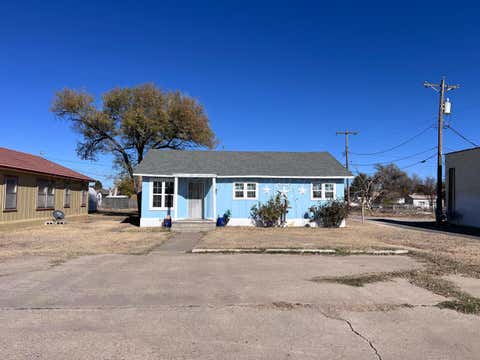 Homes For Sale - 507 E Park Avenue<br/> Hereford, TX 79045