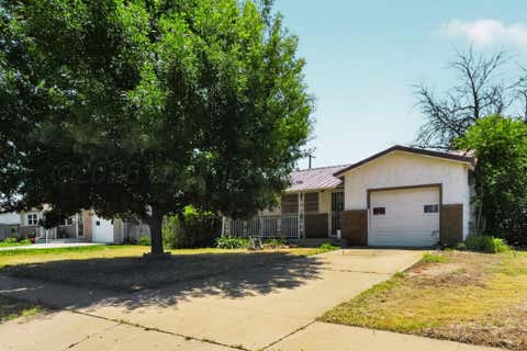 Homes For Sale - 304 Teakwood Street<br/> Amarillo, TX 79107