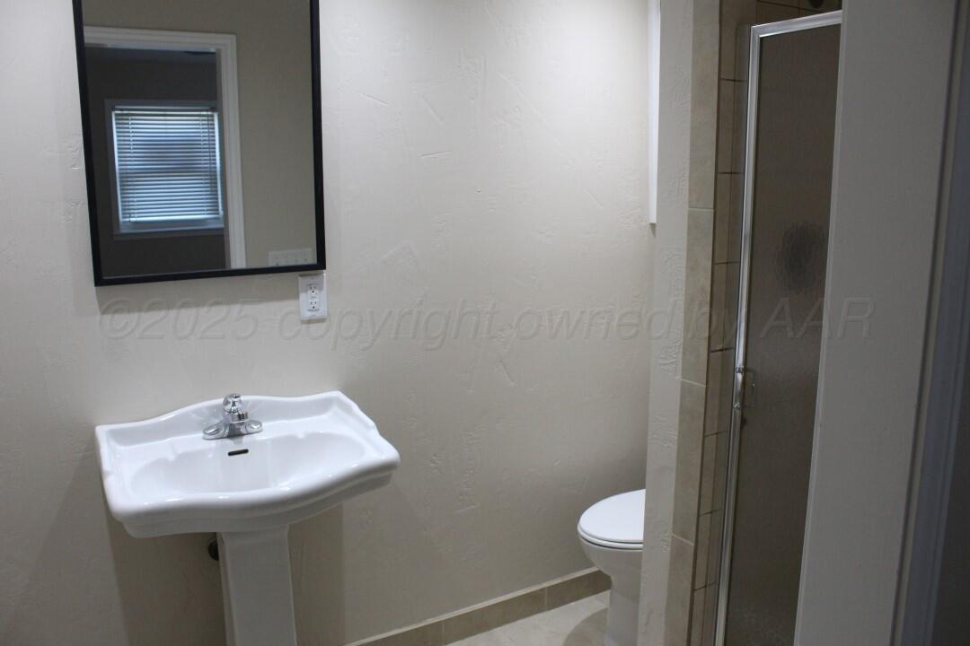 115 Bancroft Drive, Kodiak, Alaska image 11