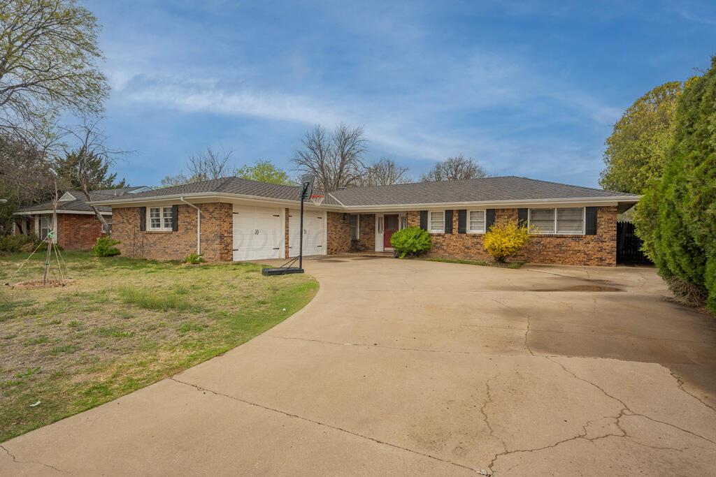 2605 10th Avenue, Canyon, Texas image 1