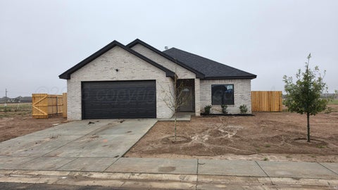 Homes For Sale - 7300 Bennett Street<br/> Amarillo, TX 79119