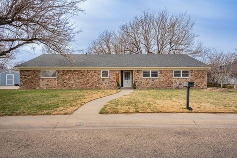 Mobile Home For Sale - 32 Village Drive<br/> Canyon, TX 79015