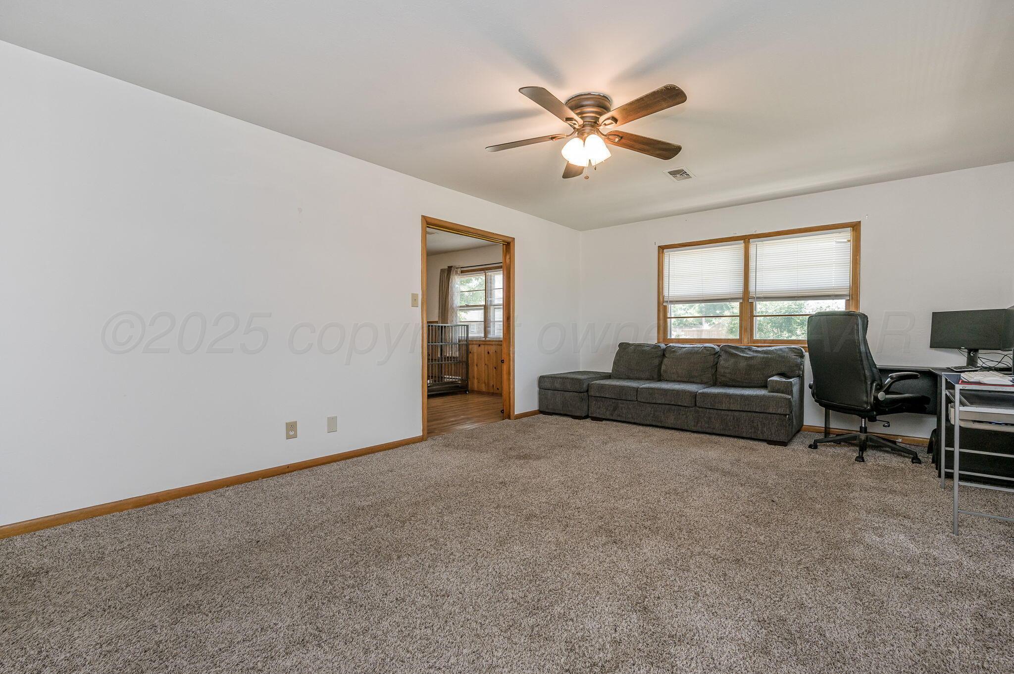 745 N Fairlane Street, Amarillo, Alaska image 3