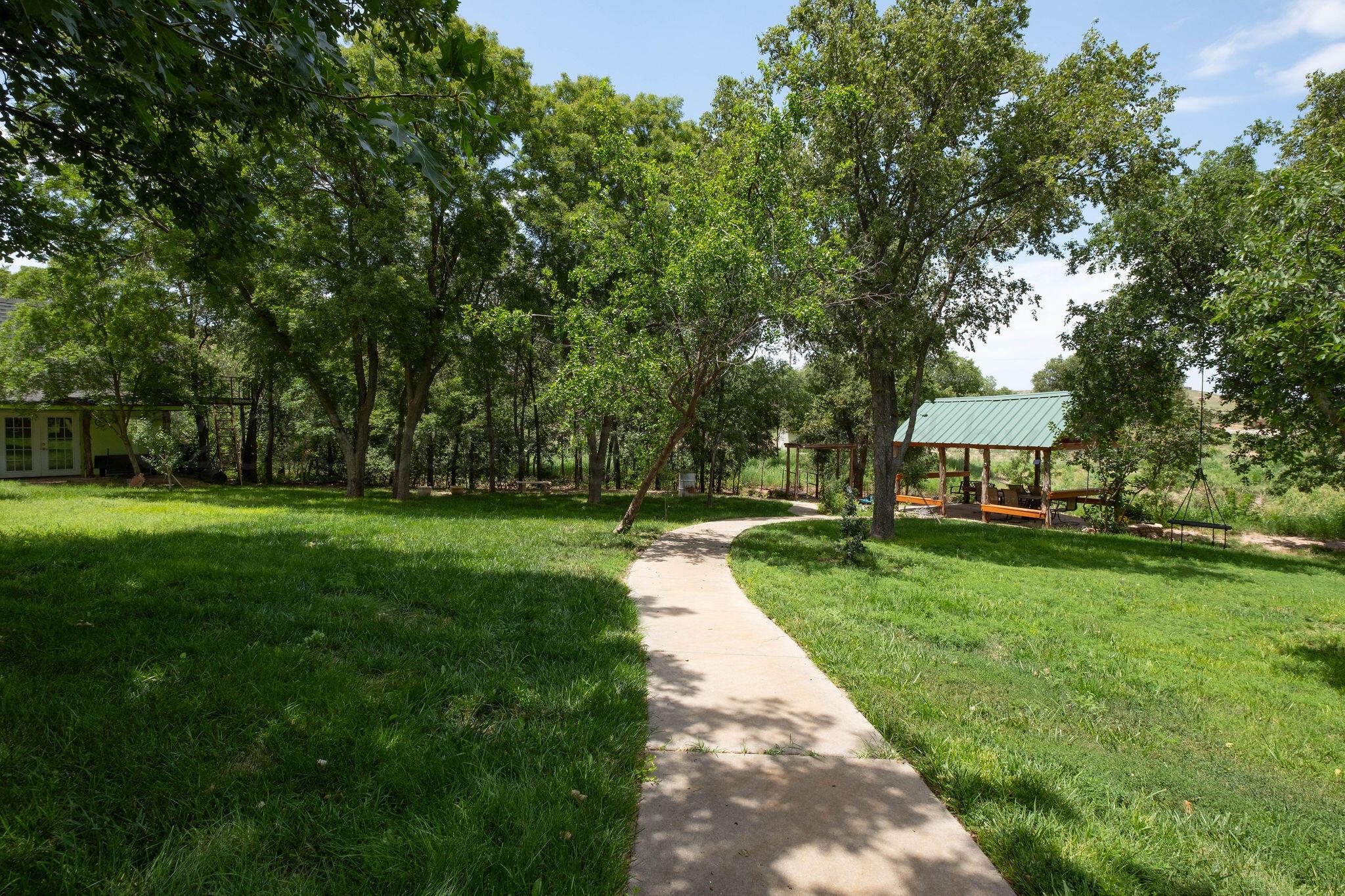 2402 Ghost Dance Trail, Amarillo, Alaska image 12