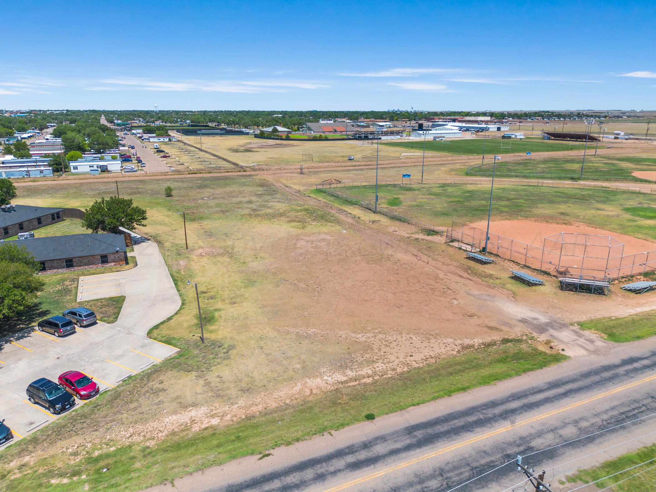 Land, Dumas, Texas image 5