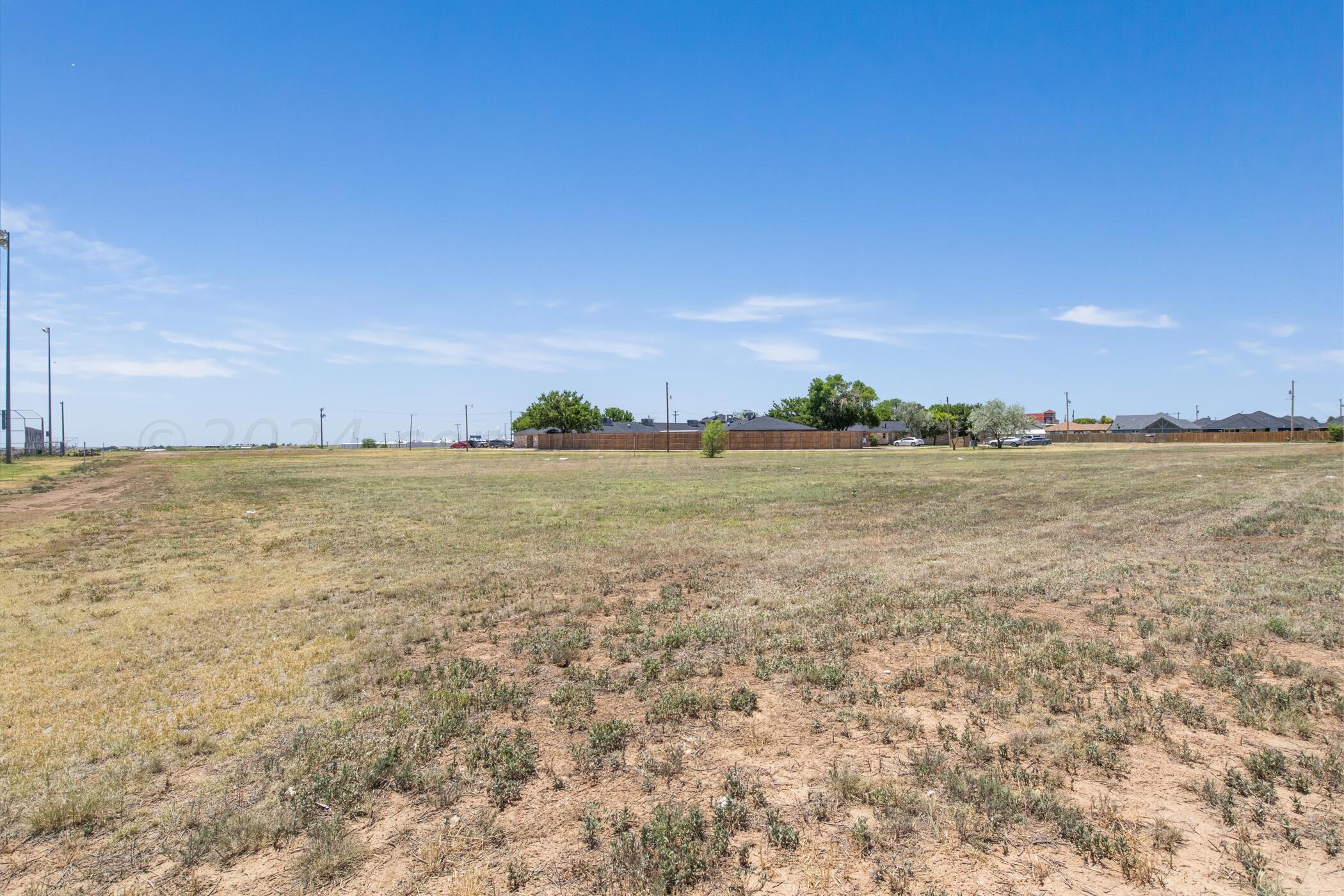 Land, Dumas, Texas image 16