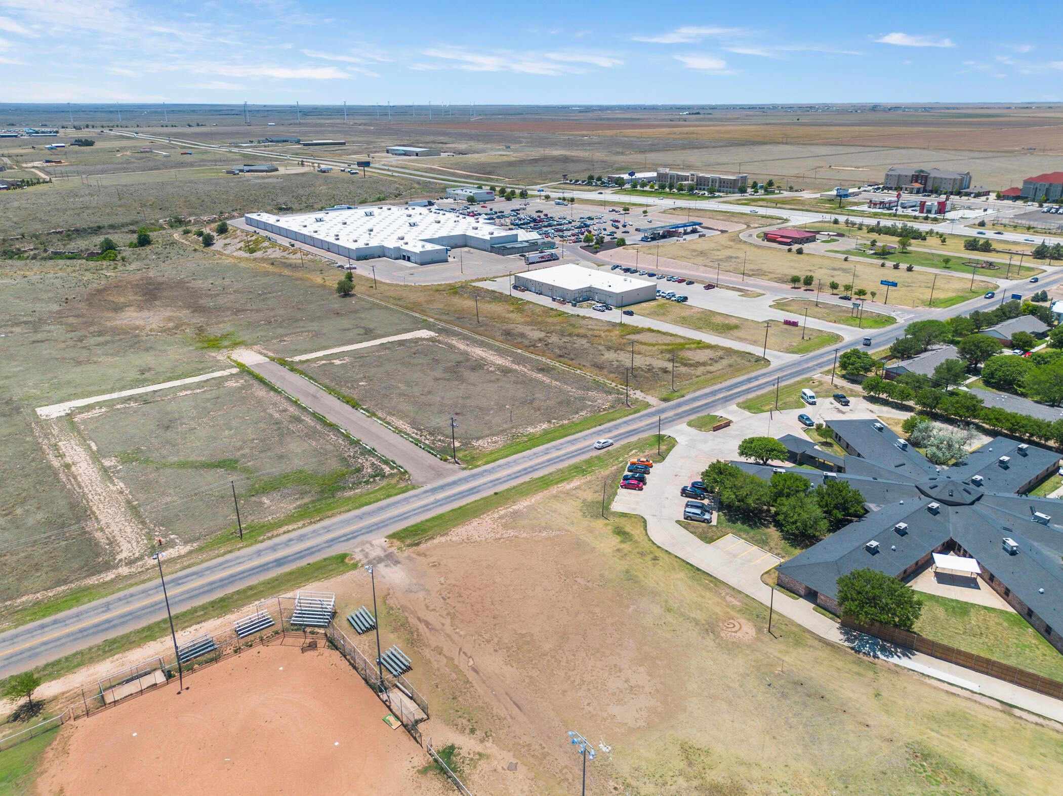 Land, Dumas, Texas image 10