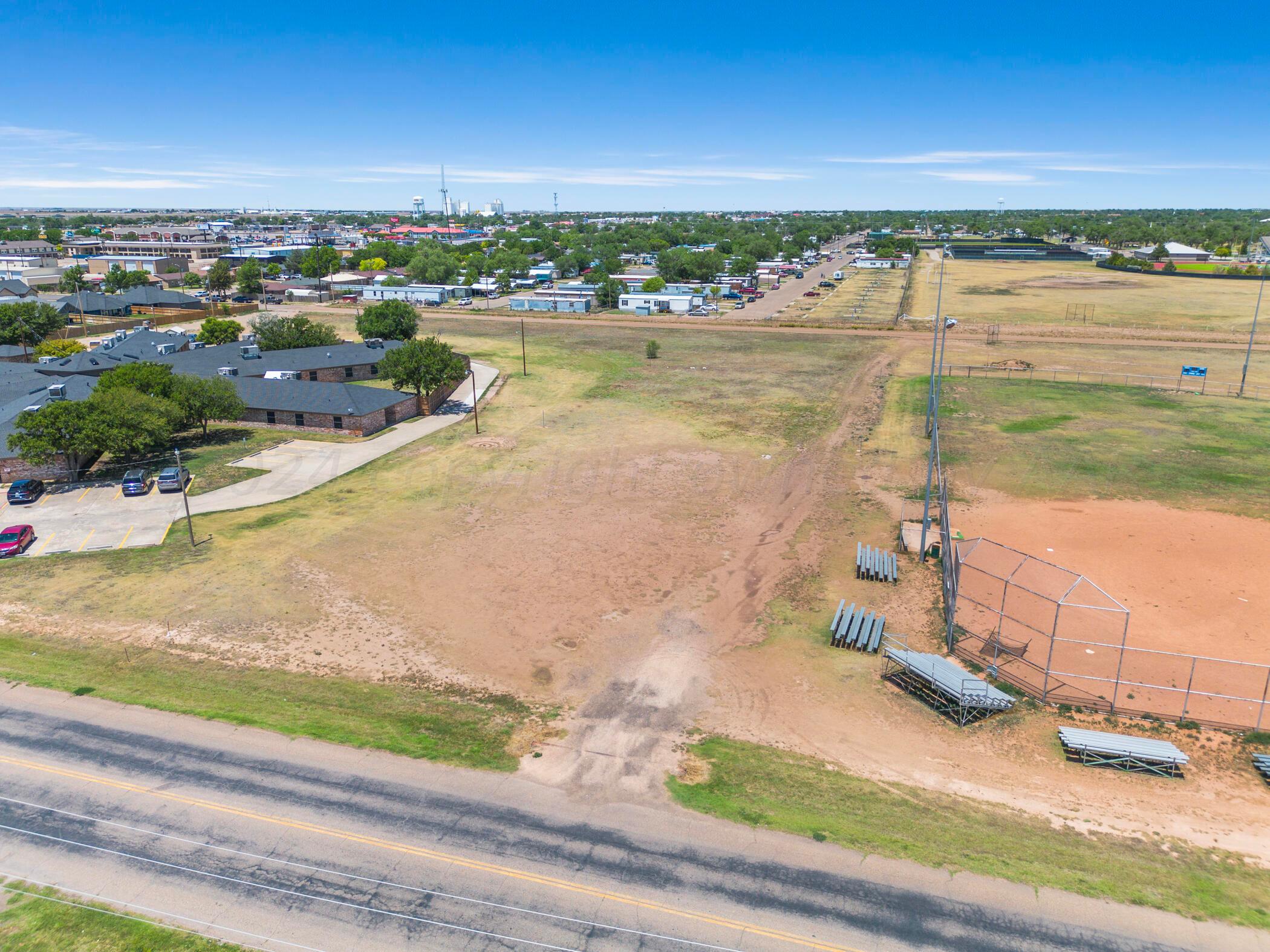 Land, Dumas, Texas image 3