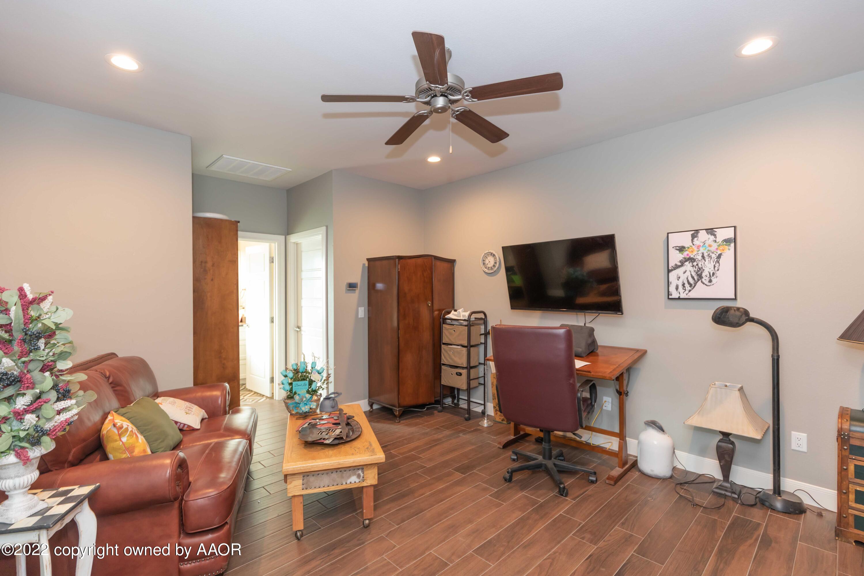 124 Bayshore Drive, Amarillo, Texas image 32