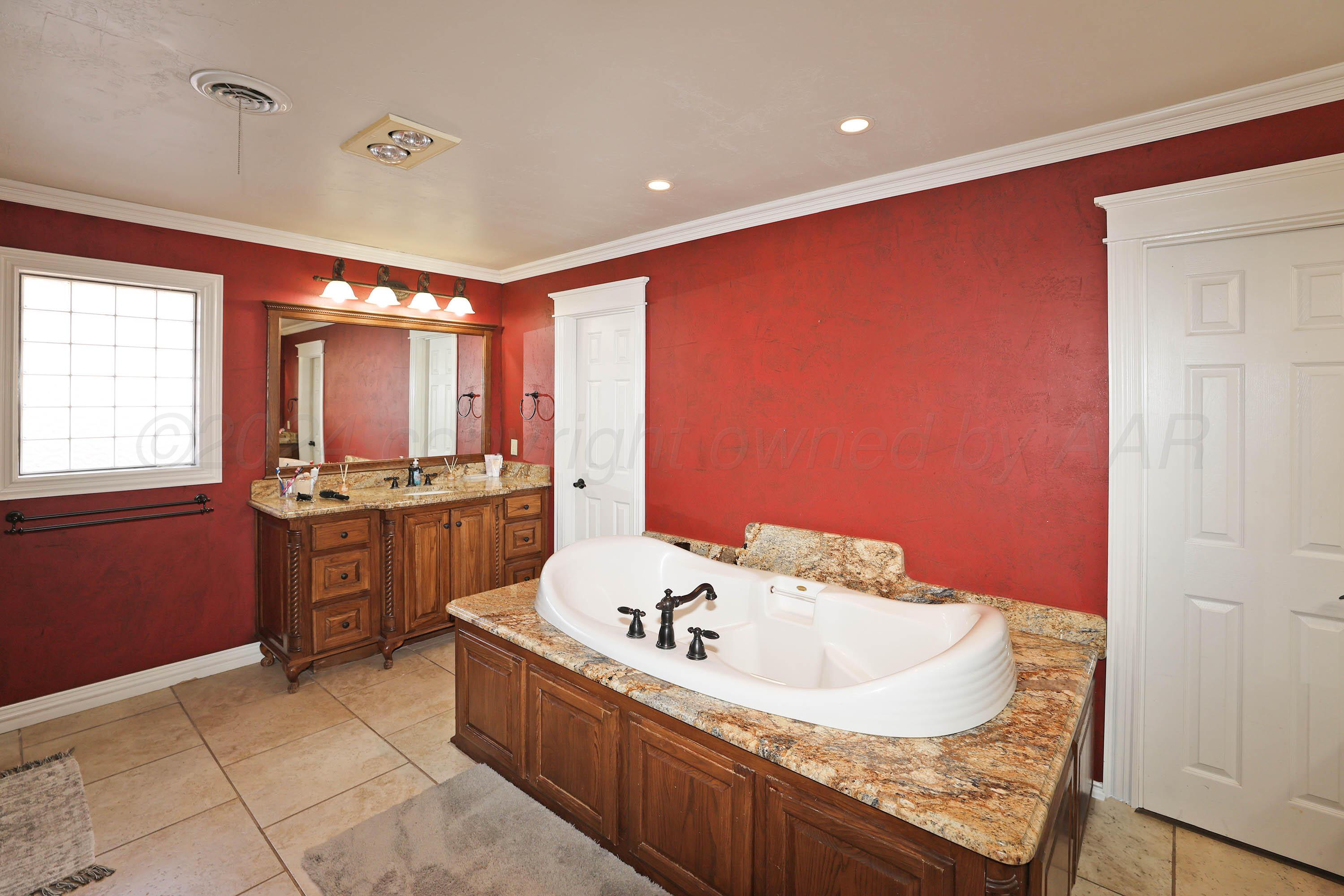 62 Hunsley Hills Boulevard, Canyon, Texas image 17