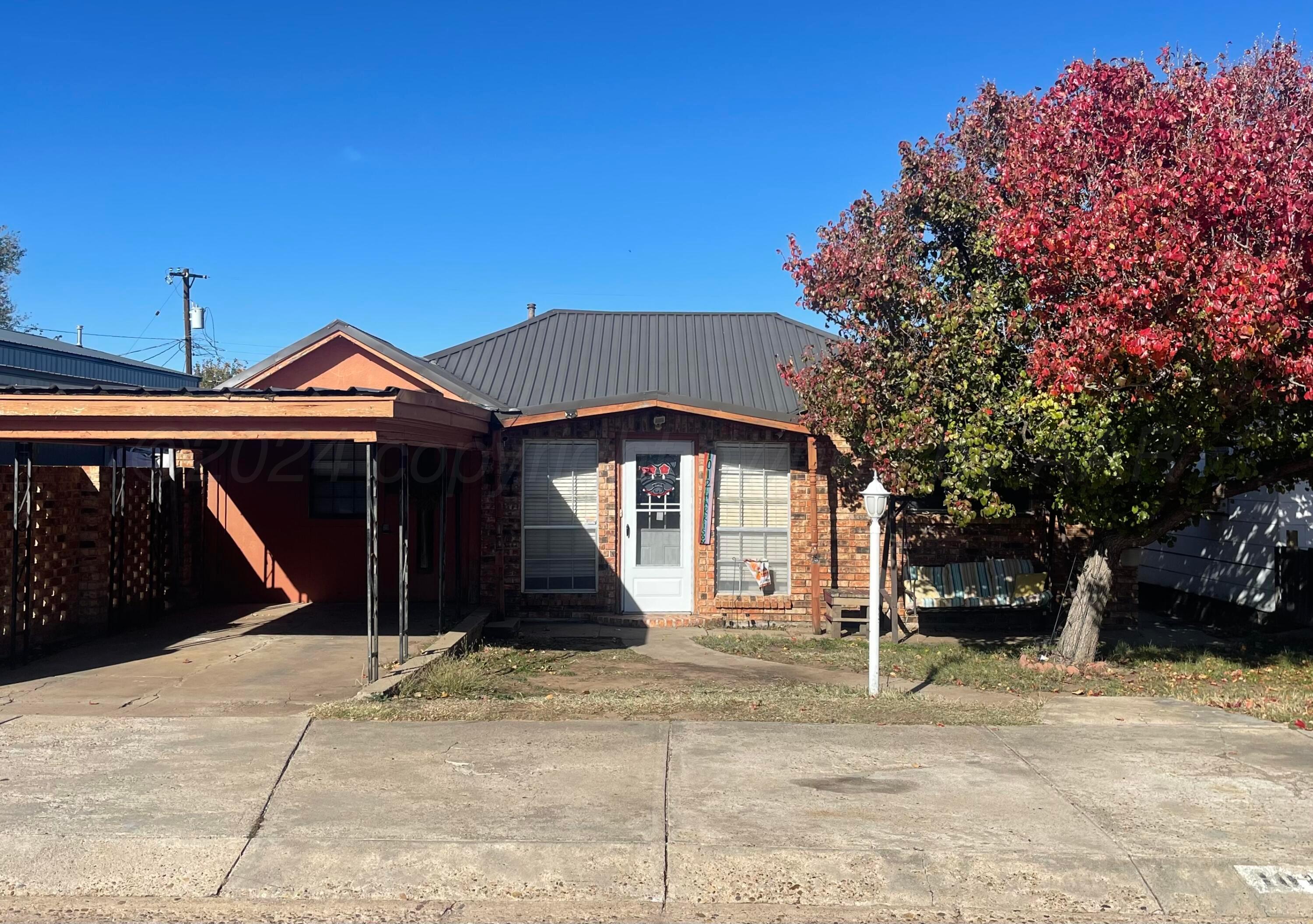 1012 E Harrison Street, Borger, Texas image 1