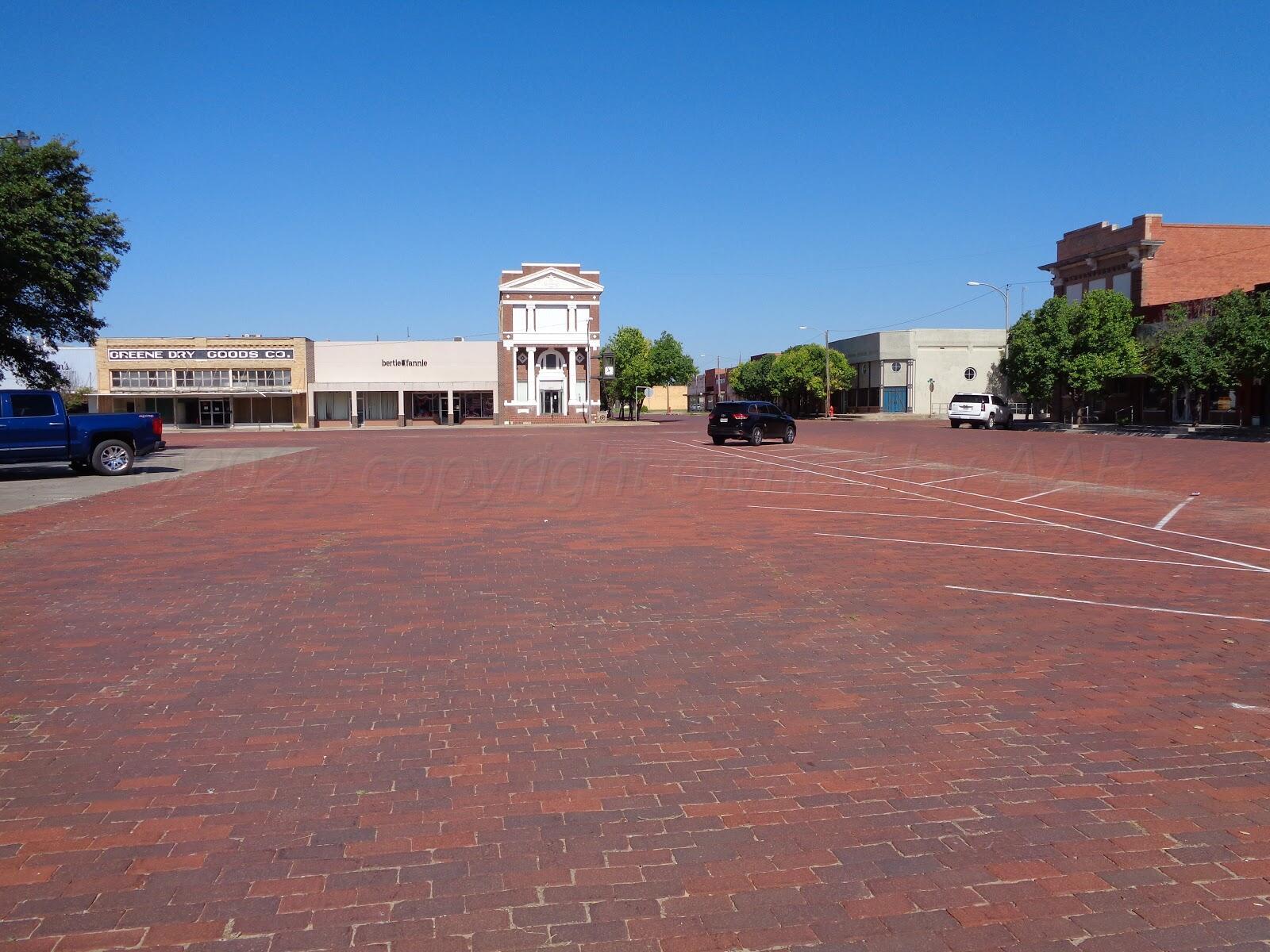 Harrison Street, Memphis, Texas image 5