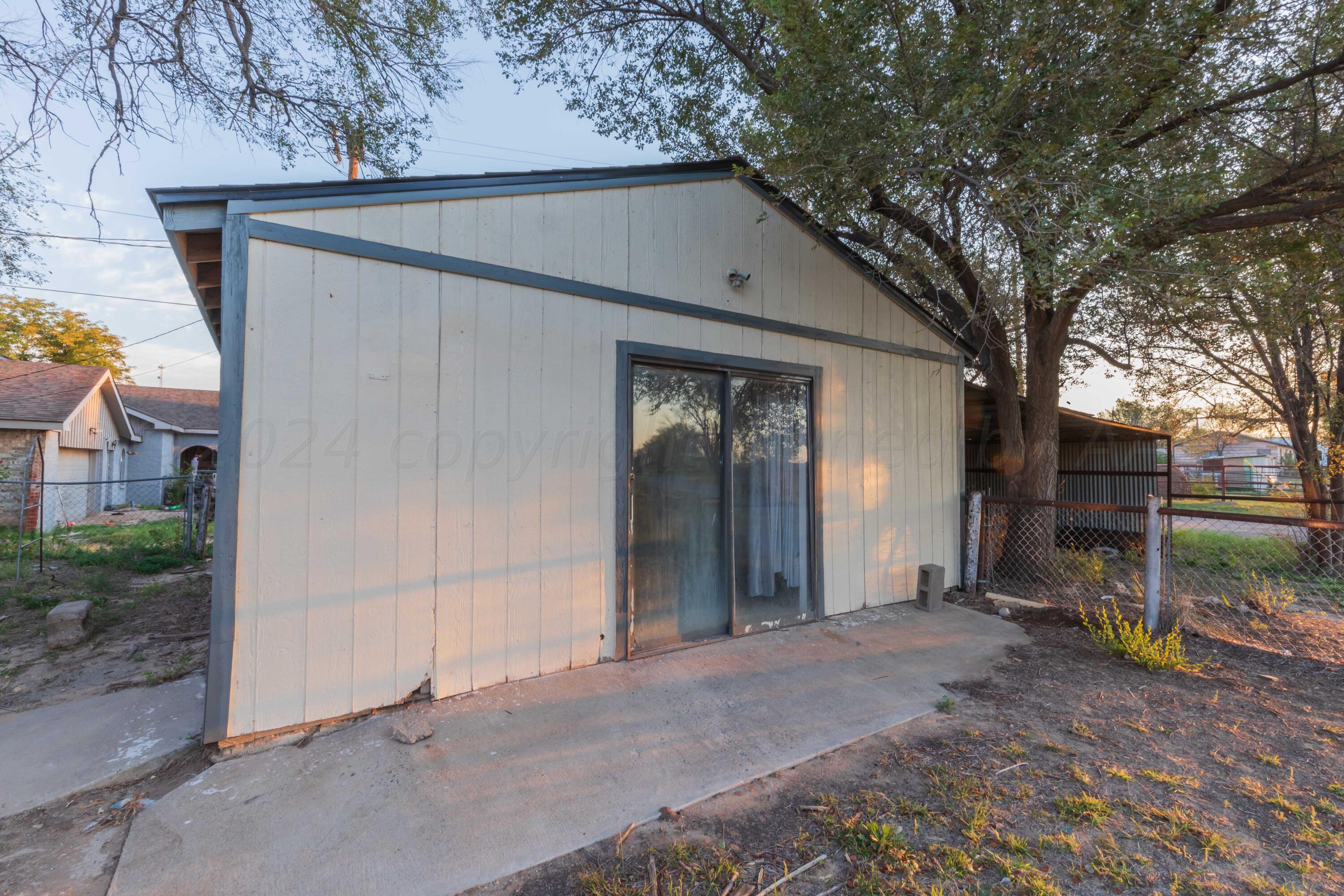 201 N Magnolia Street, Lefors, Texas image 30