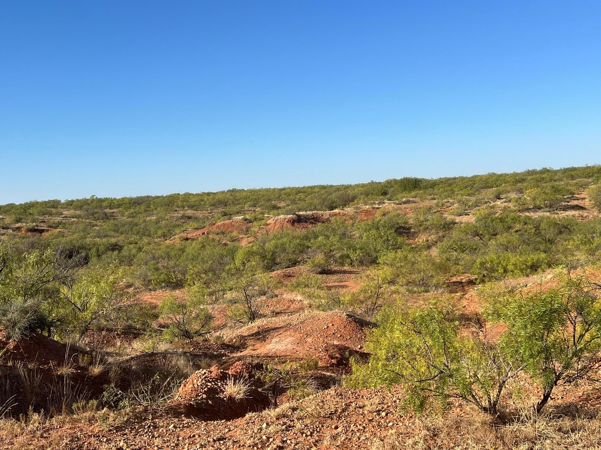 1390 S County Road 2 Rd, Childress, Texas image 14