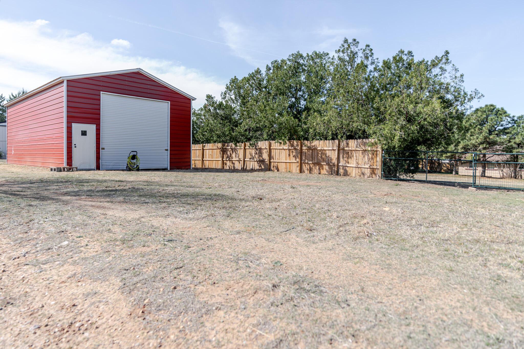 217 Arroyo Verde Drive, Fritch, Texas image 4