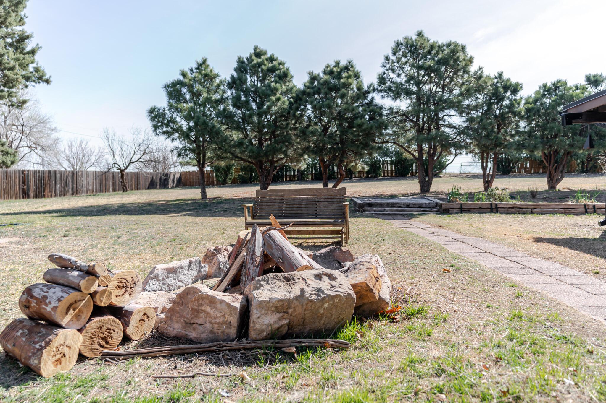 217 Arroyo Verde Drive, Fritch, Texas image 24