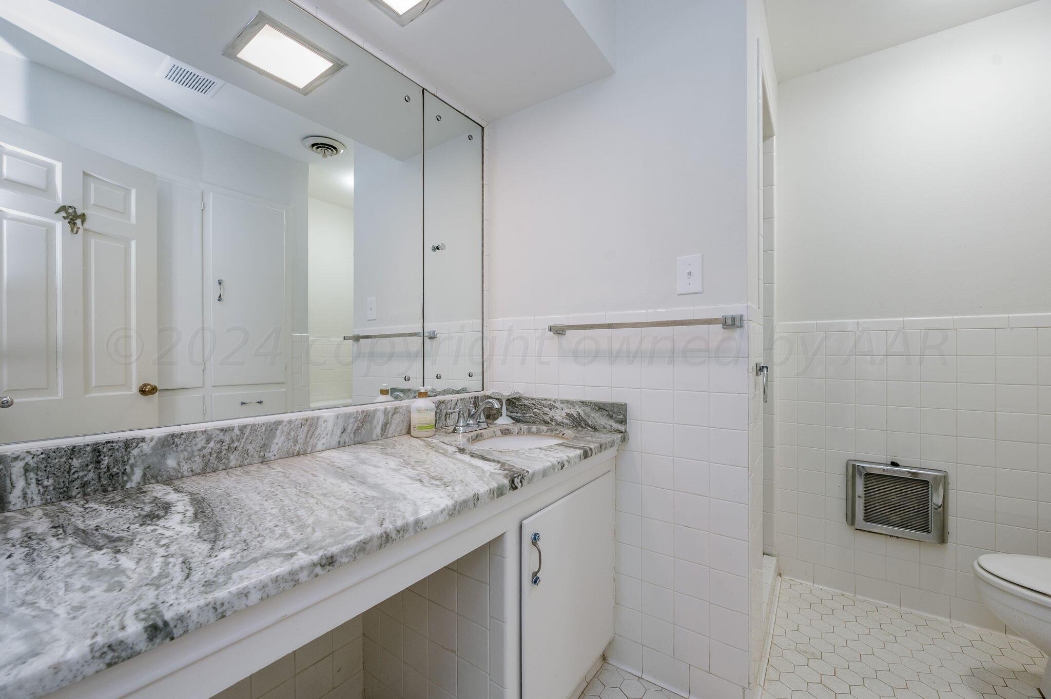 2600 S Harrison Street, Amarillo, Idaho image 34