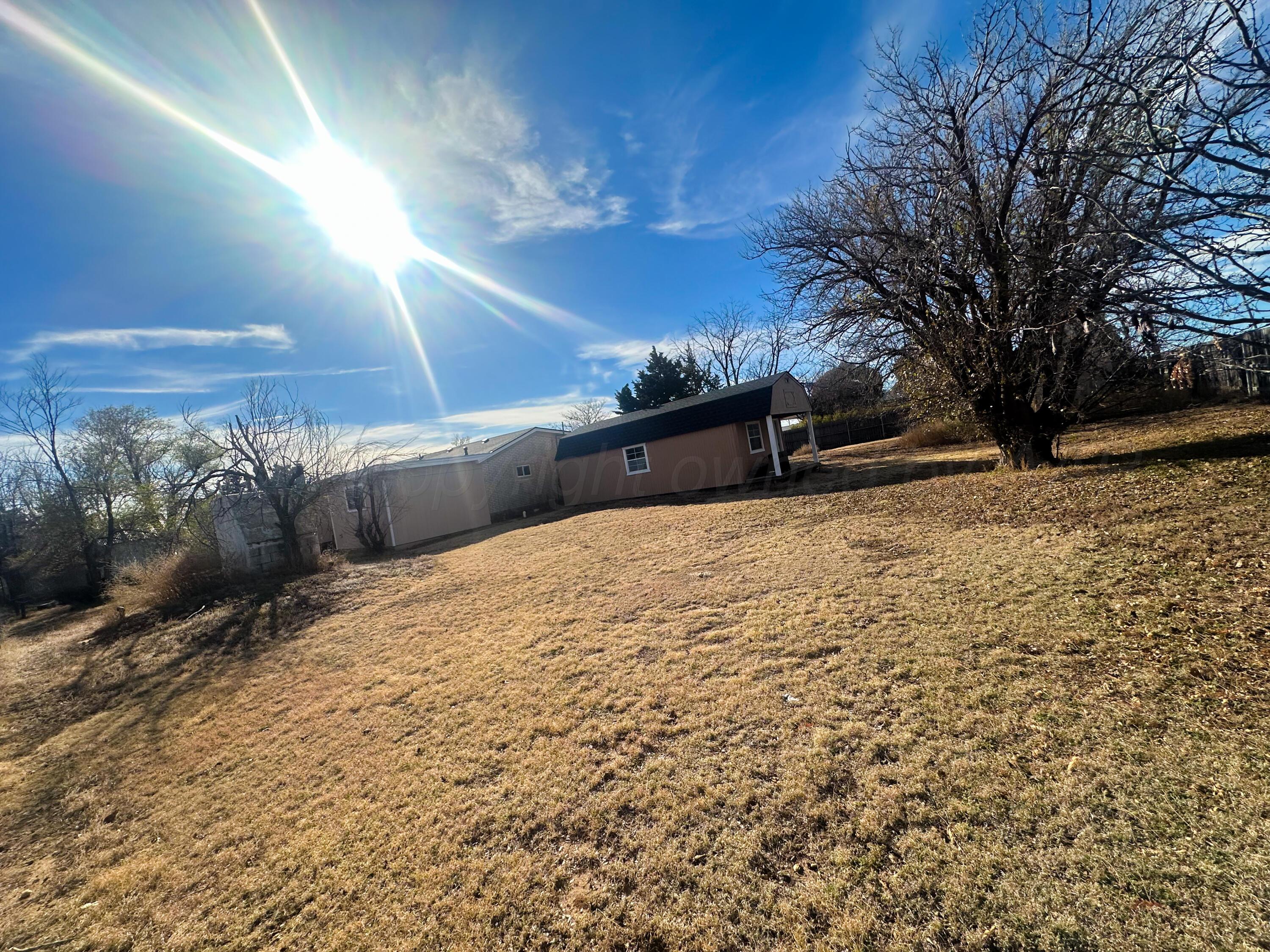 107 N Brown Street, Stinnett, Texas image 13