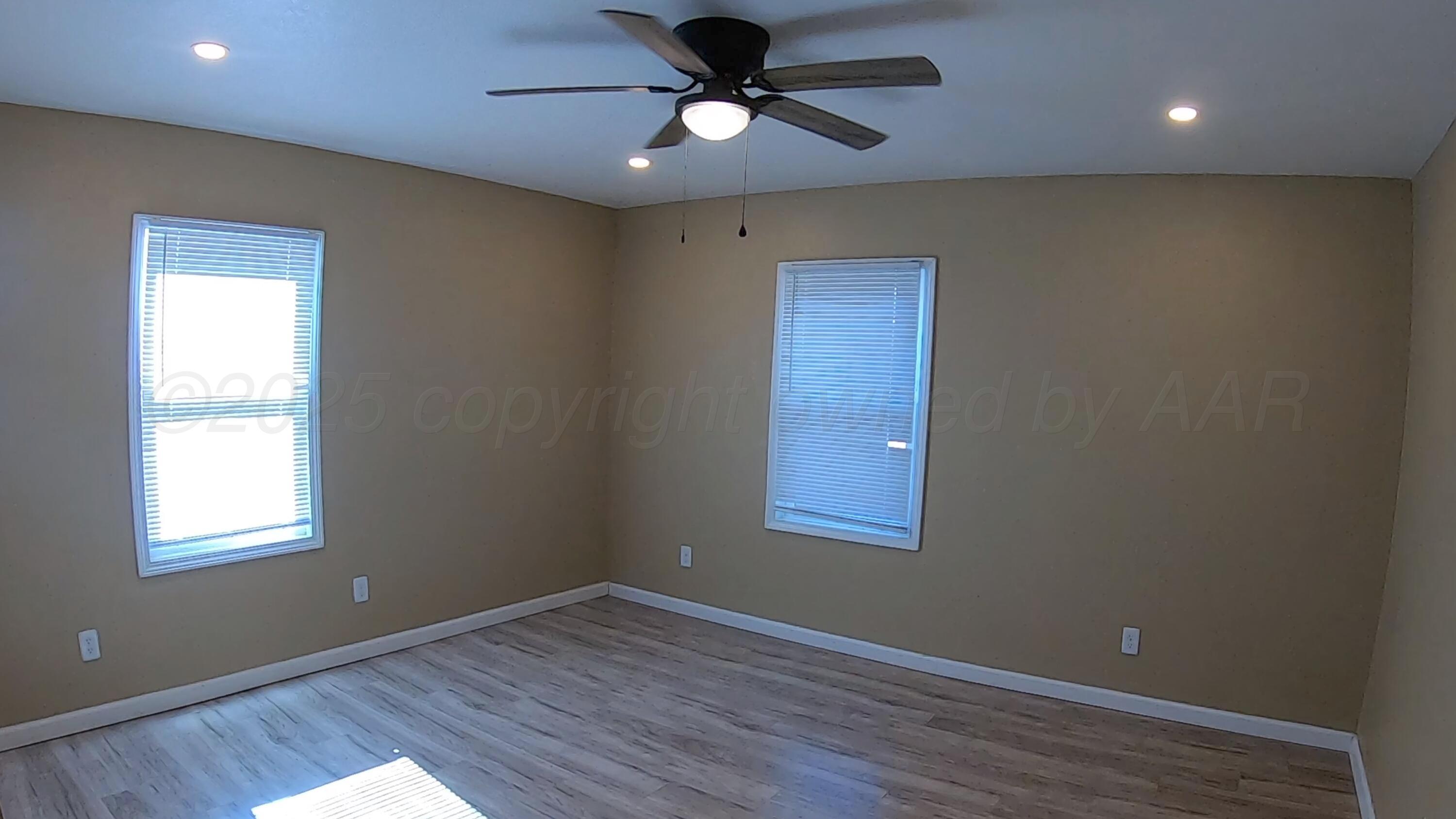 Dumas, Texas 79029, United States, 2 Bedrooms Bedrooms, ,1 BathroomBathrooms,Residential,Active,249891