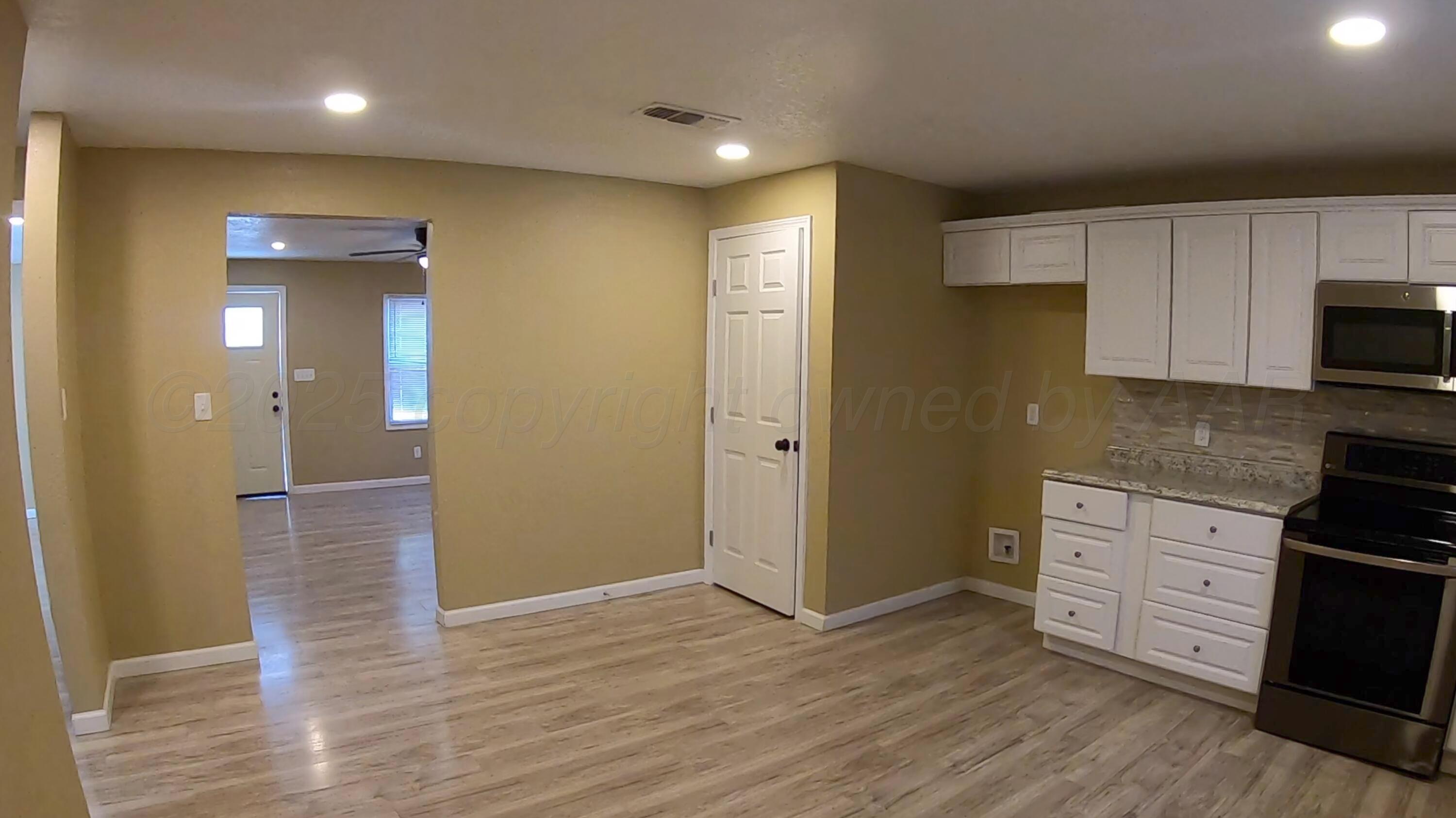 Dumas, Texas 79029, United States, 2 Bedrooms Bedrooms, ,1 BathroomBathrooms,Residential,Active,249891