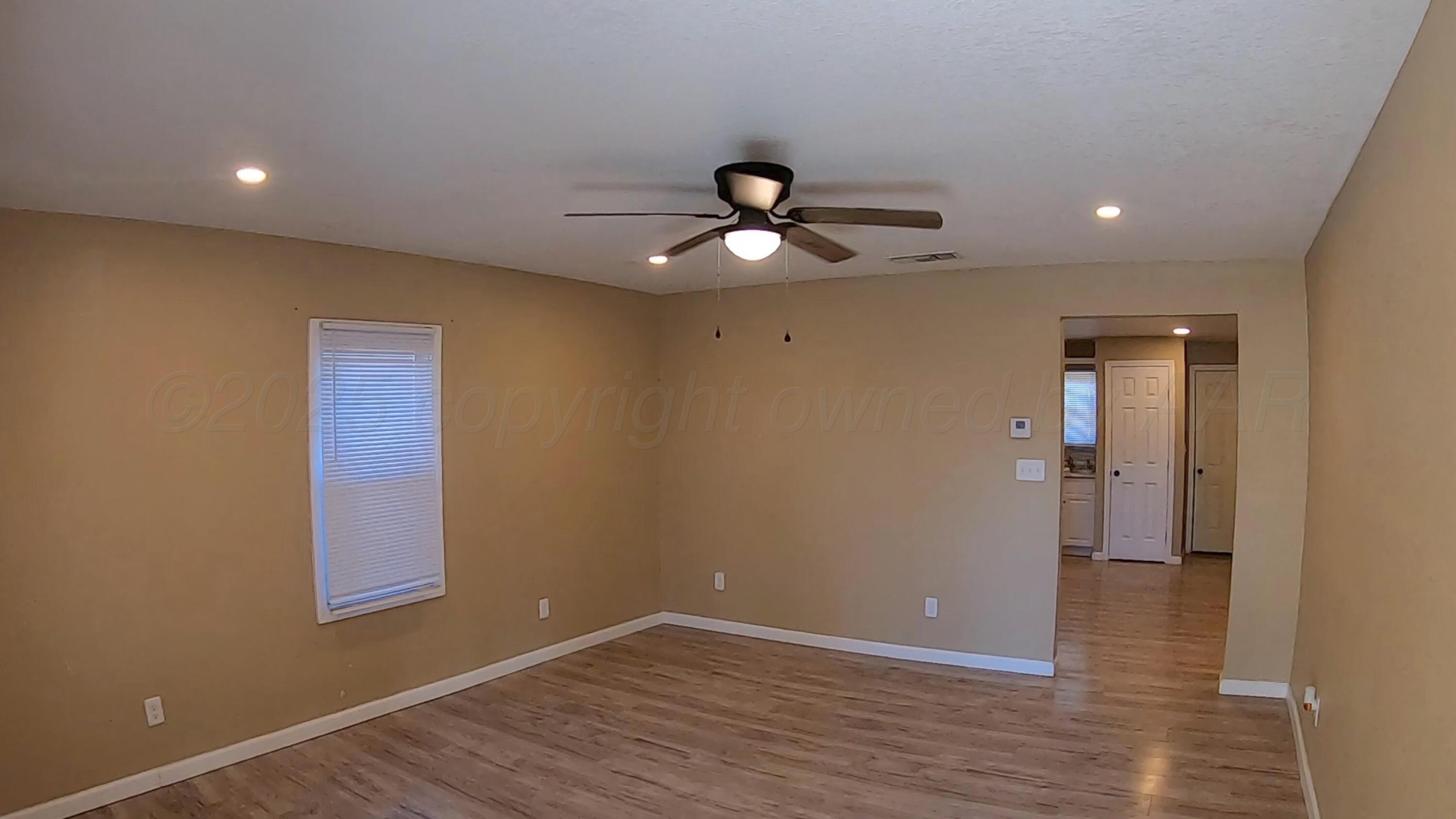 Dumas, Texas 79029, United States, 2 Bedrooms Bedrooms, ,1 BathroomBathrooms,Residential,Active,249891