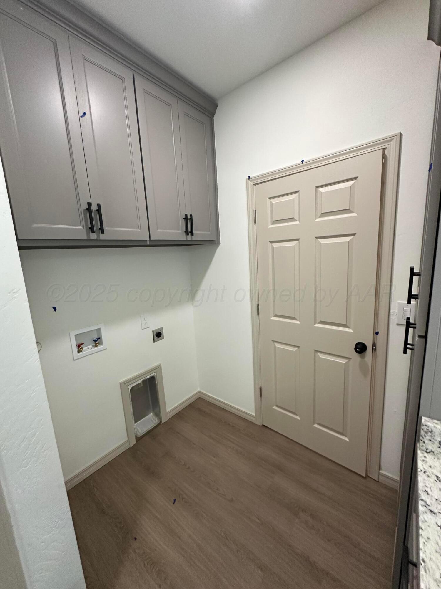 Dumas, Texas 79029, United States, 4 Bedrooms Bedrooms, ,4 BathroomsBathrooms,Residential,Active,136443