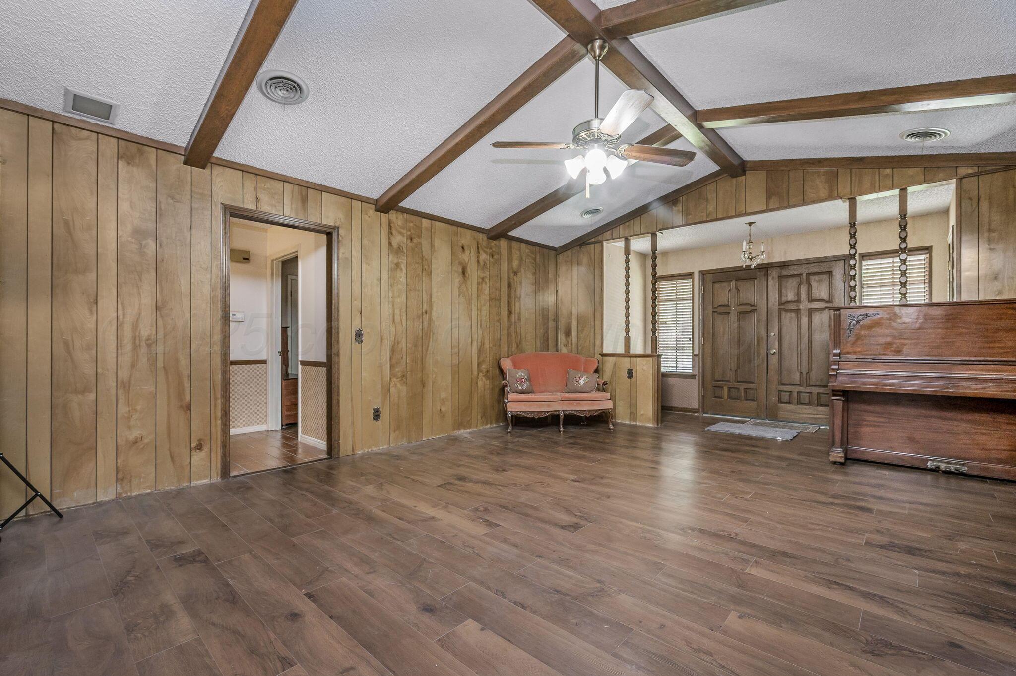 7606 E Canode Drive, Amarillo, Alaska image 5