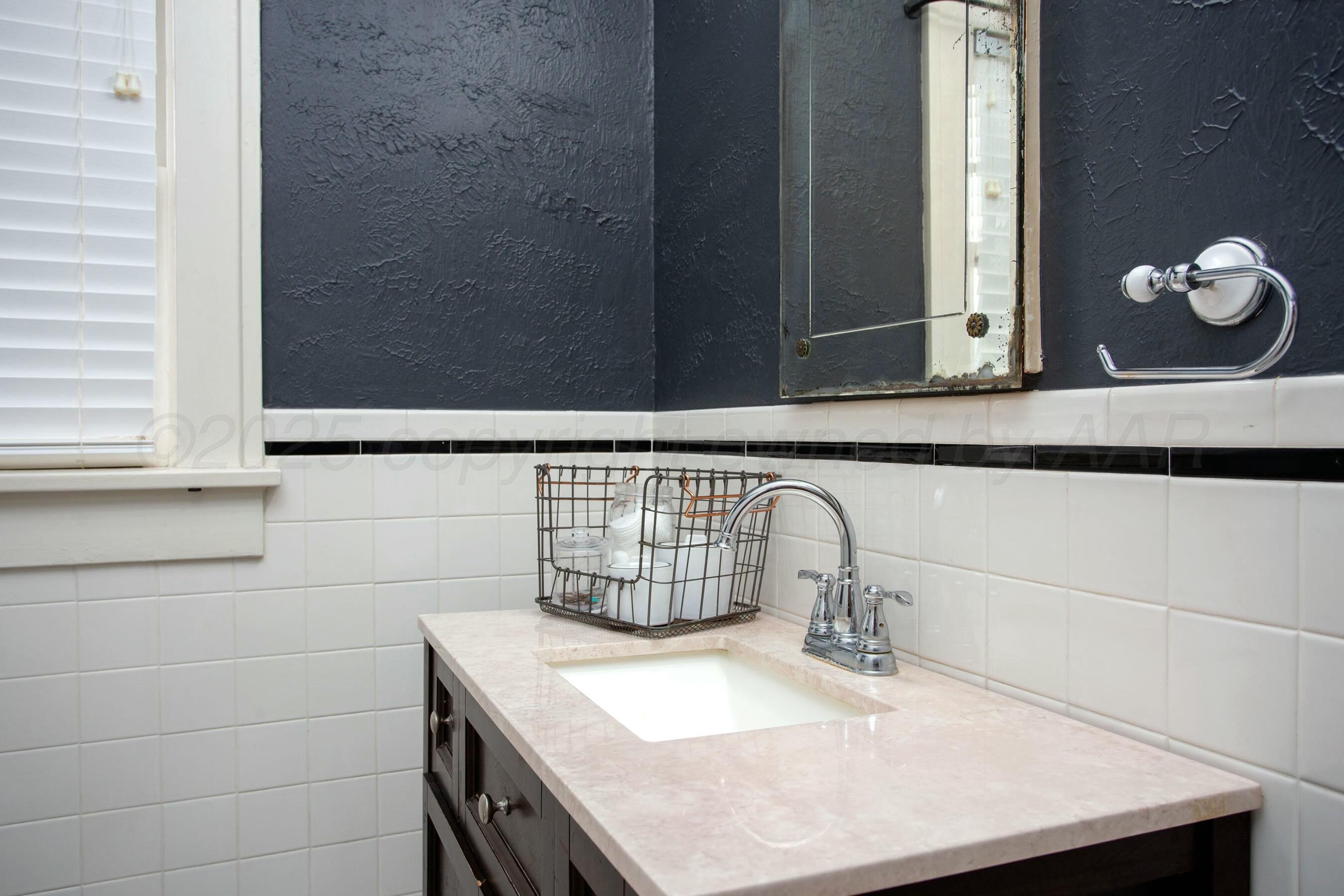 2401 S Hughes Street, Amarillo, Idaho image 16