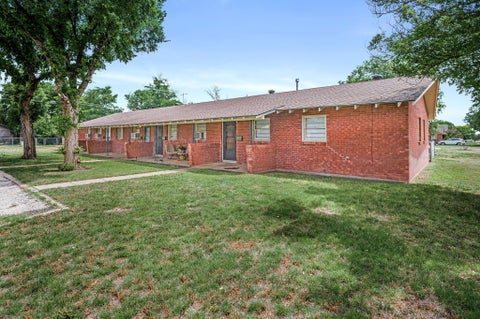 Homes For Rent - 609 16th #1 Street<br/> Randall County, Canyon, TX 79015