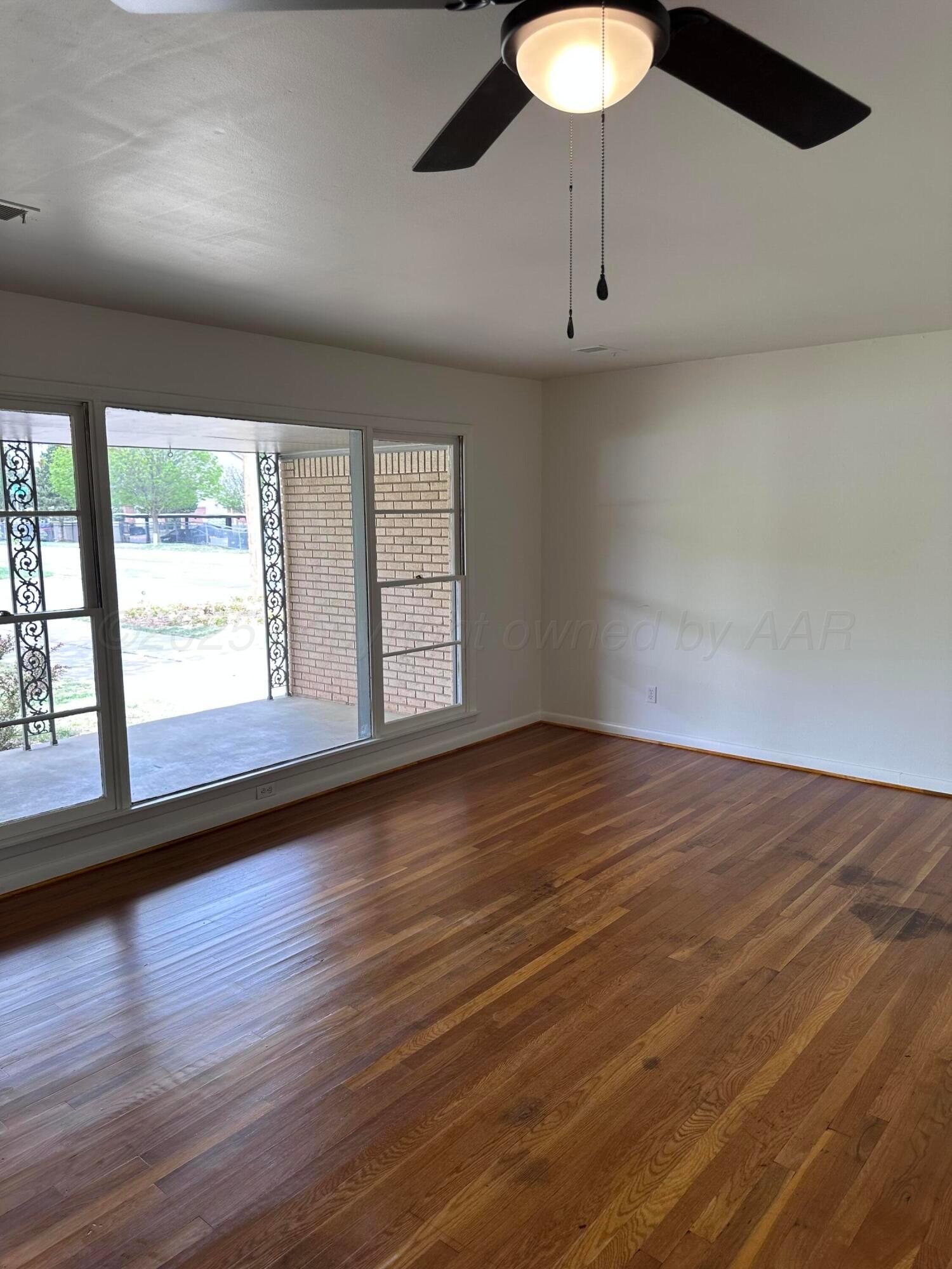 1101 W Smiley Street, Amarillo, Alaska image 8