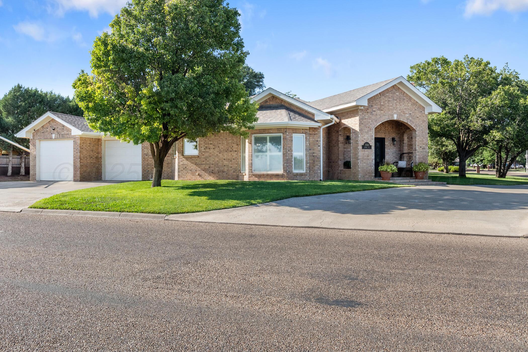 1918 E Arroya Road, Dalhart, Alaska image 3