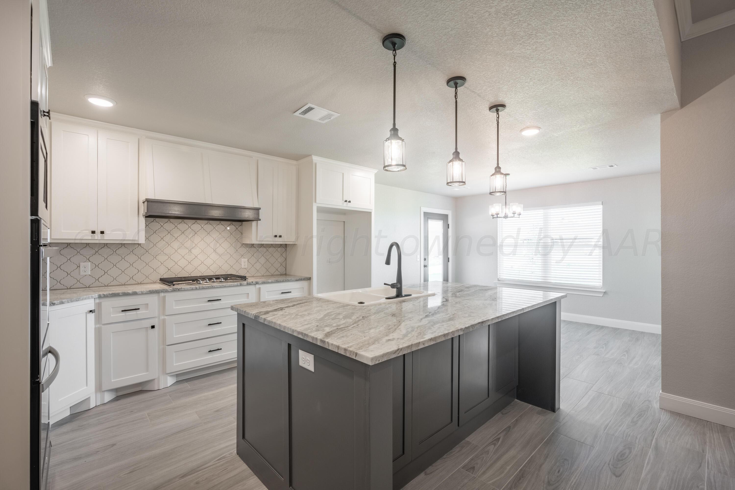 Amarillo, Texas 79124, United States, 4 Bedrooms Bedrooms, ,3 BathroomsBathrooms,Residential,Pending,67577