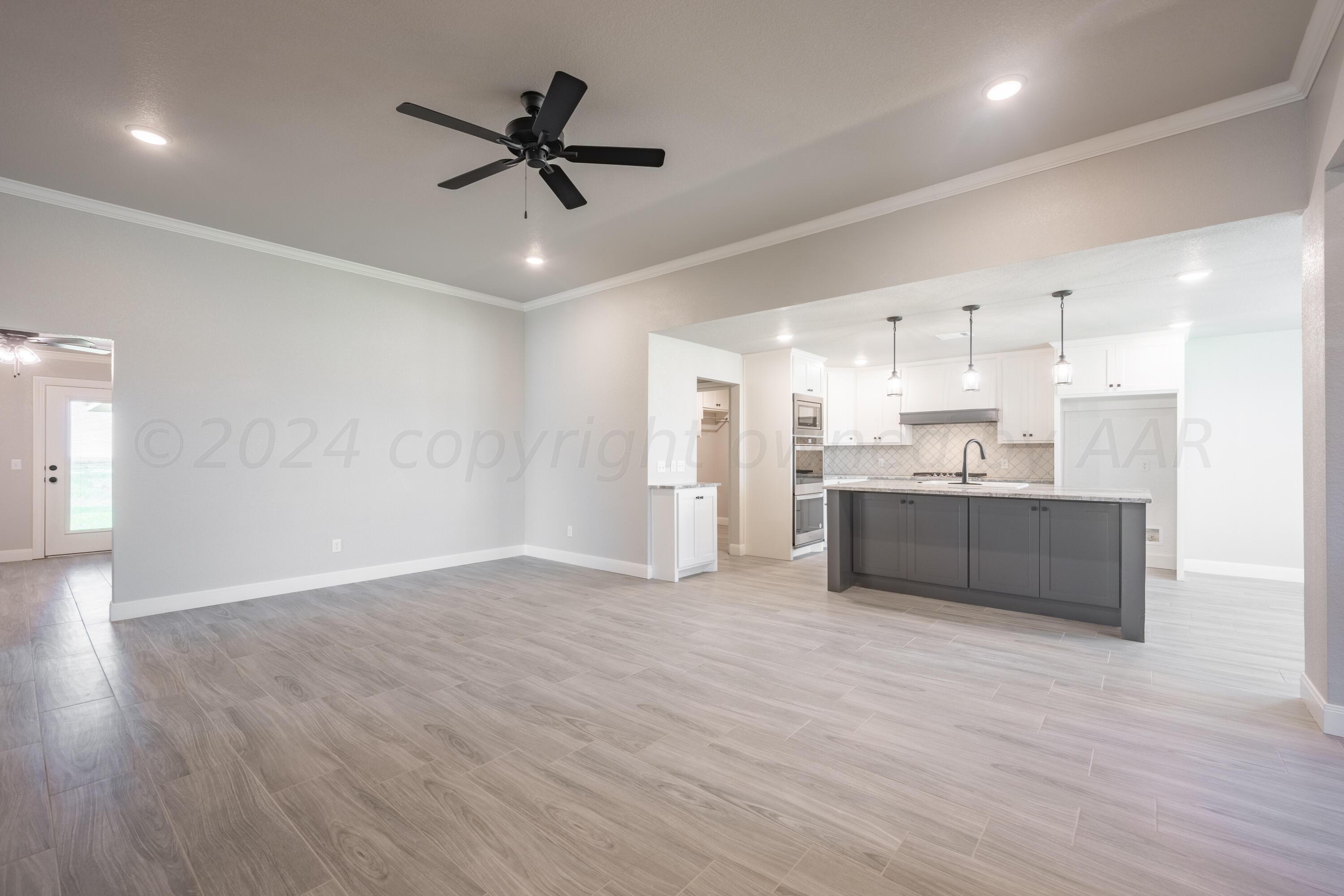 Amarillo, Texas 79124, United States, 4 Bedrooms Bedrooms, ,3 BathroomsBathrooms,Residential,Pending,67577