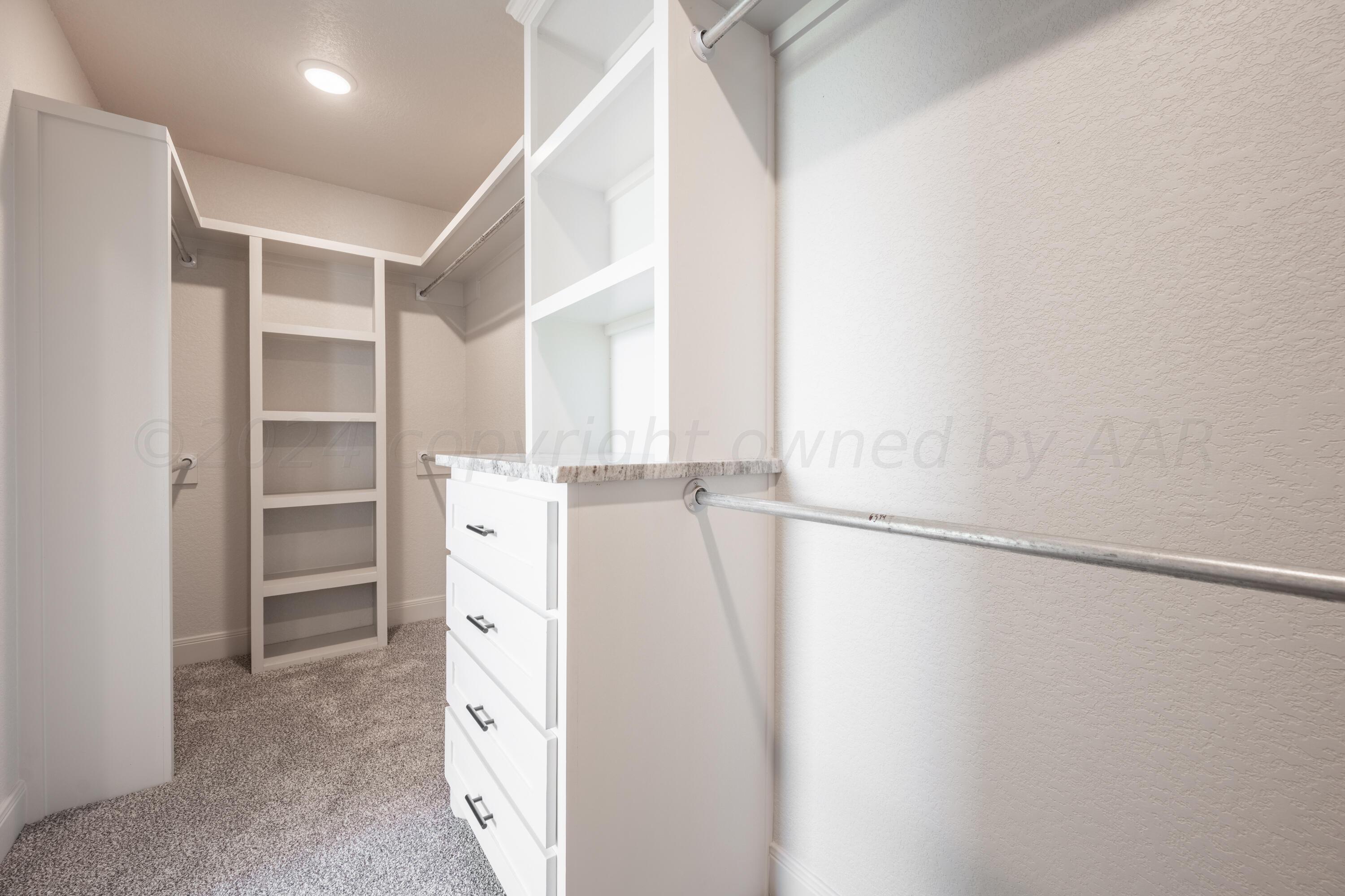 Amarillo, Texas 79124, United States, 4 Bedrooms Bedrooms, ,3 BathroomsBathrooms,Residential,Pending,67577