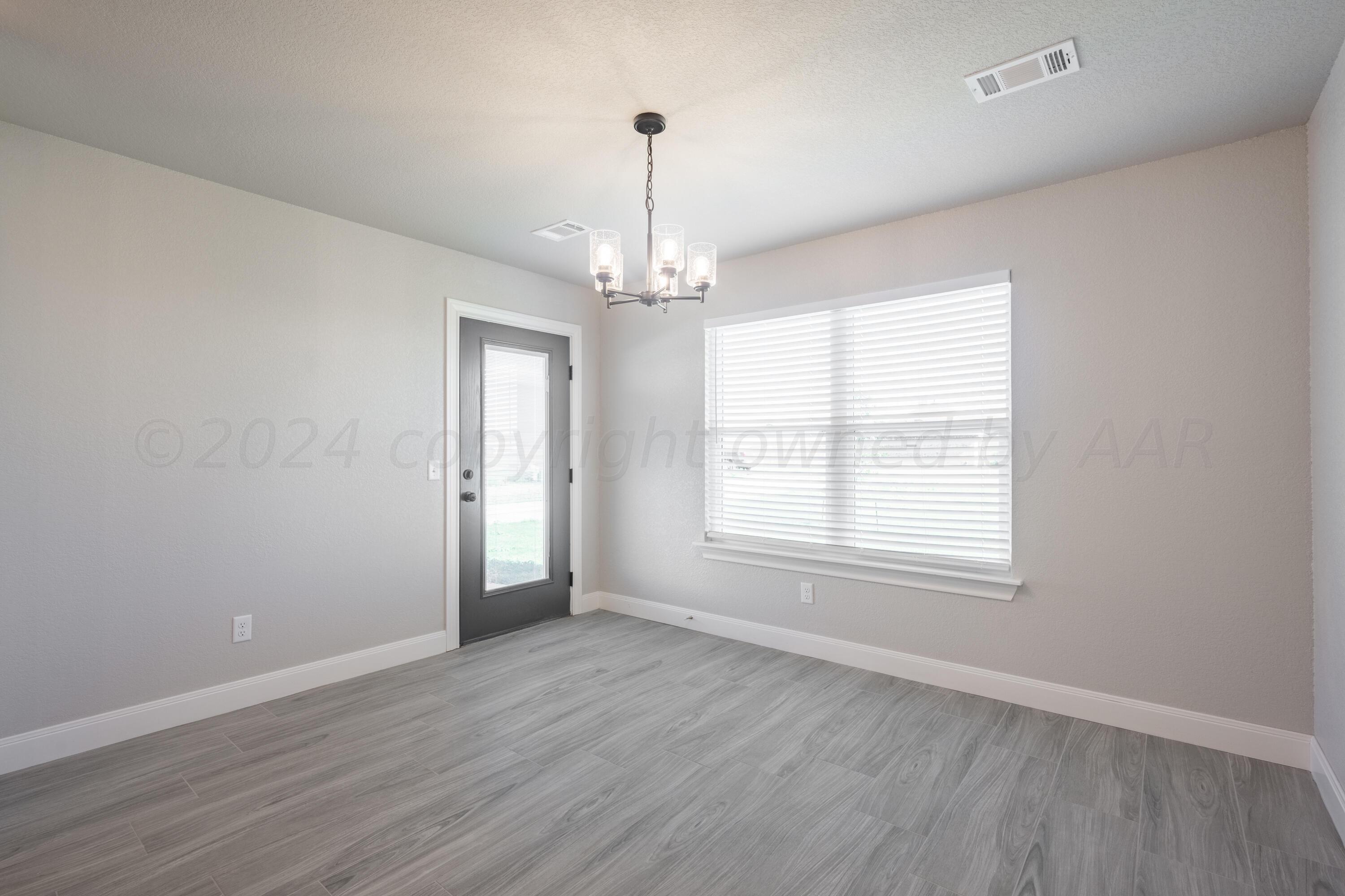 Amarillo, Texas 79124, United States, 4 Bedrooms Bedrooms, ,3 BathroomsBathrooms,Residential,Pending,67577