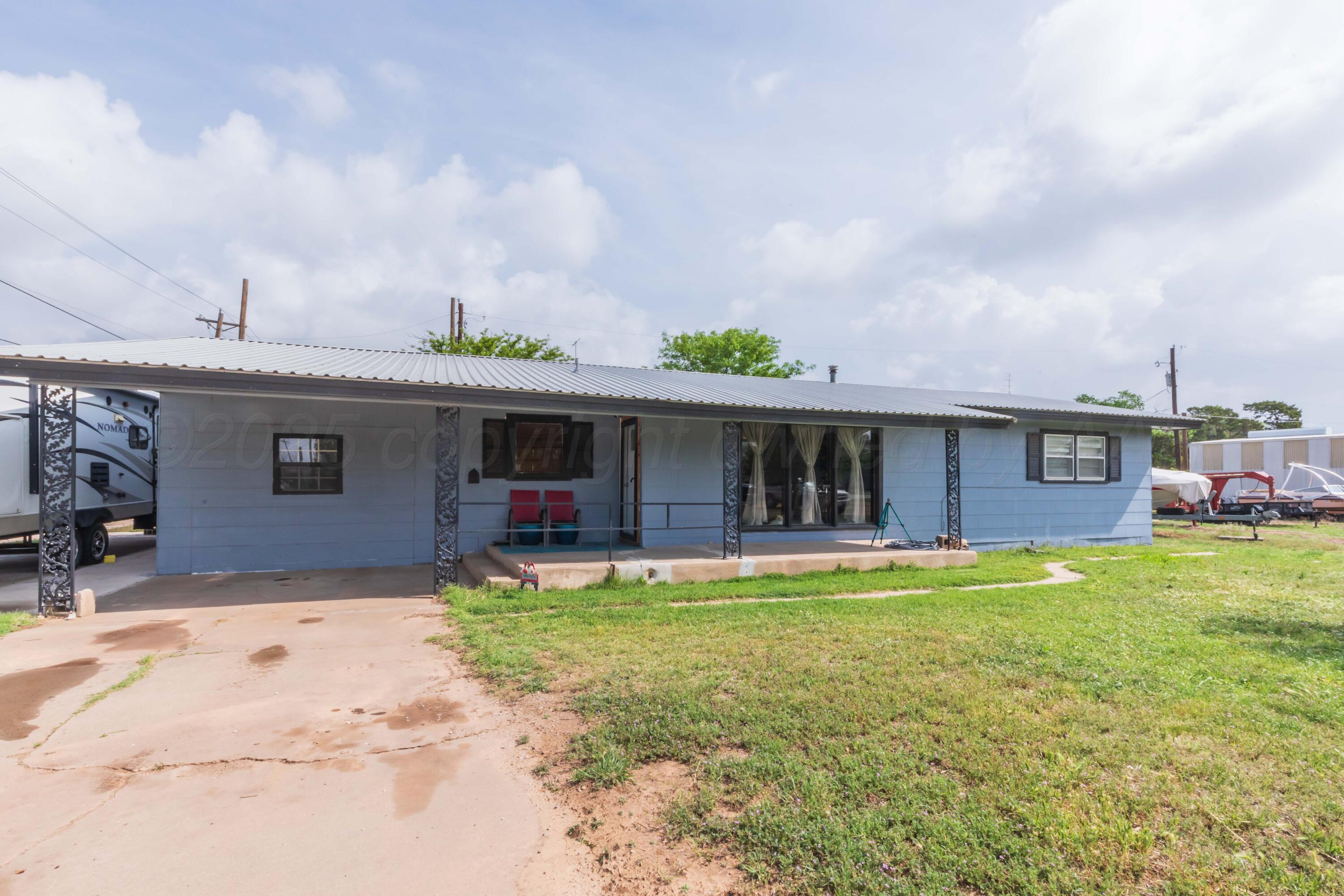 501 SE 2nd Street, Tulia, Alaska image 2