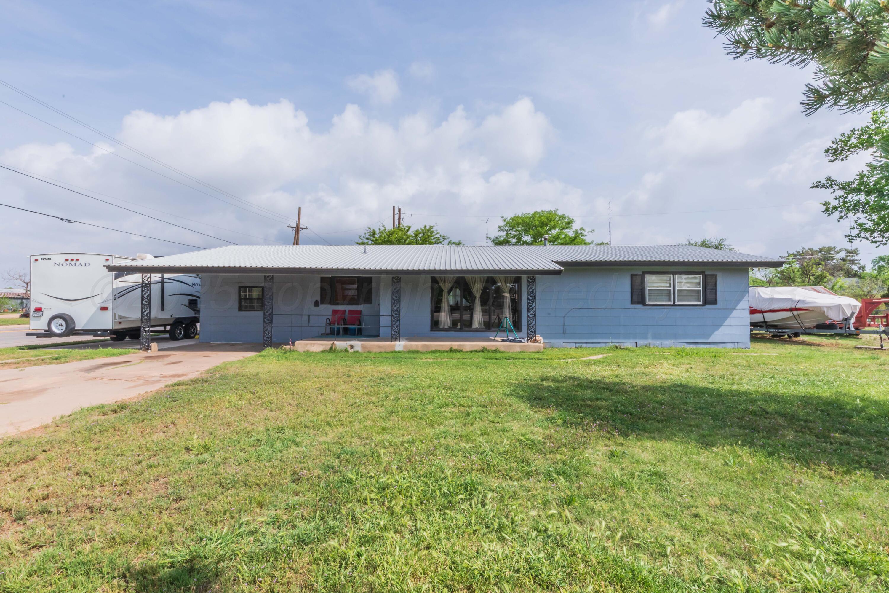 501 SE 2nd Street, Tulia, Alaska image 1