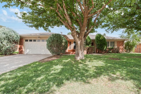 Homes For Sale - 3907 Teckla Boulevard<br/> Amarillo, TX 79109