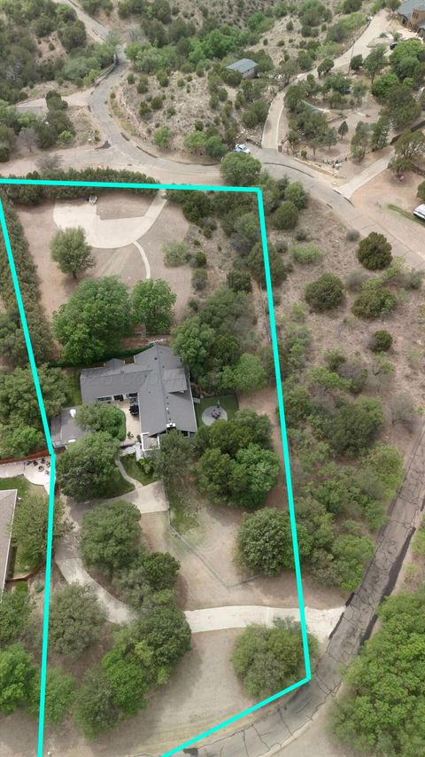 Homes For Sale - 153 N Timbercreek Circle<br/> Amarillo, TX 79118