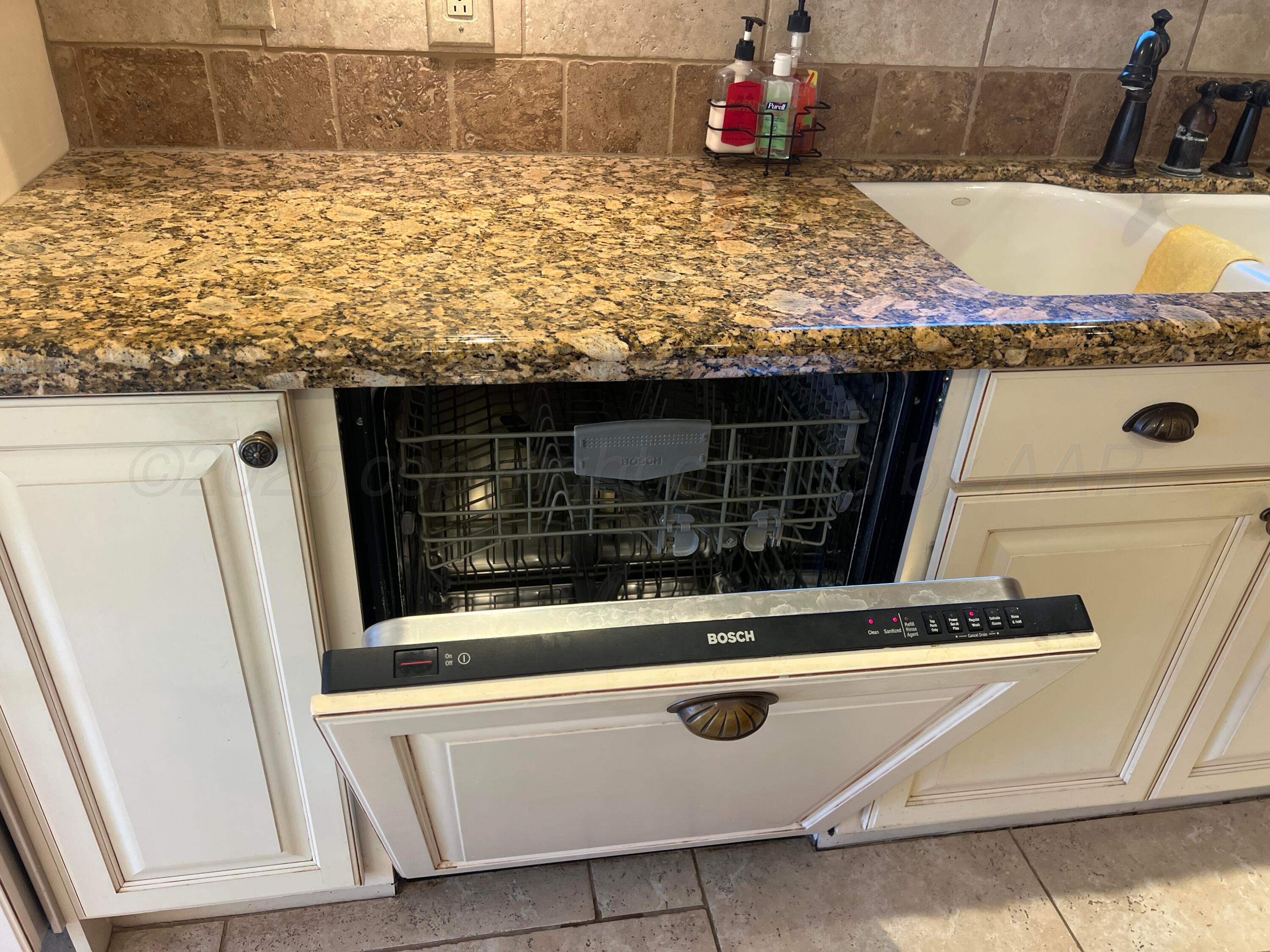 7115 Gainsborough Road, Amarillo, Texas image 18