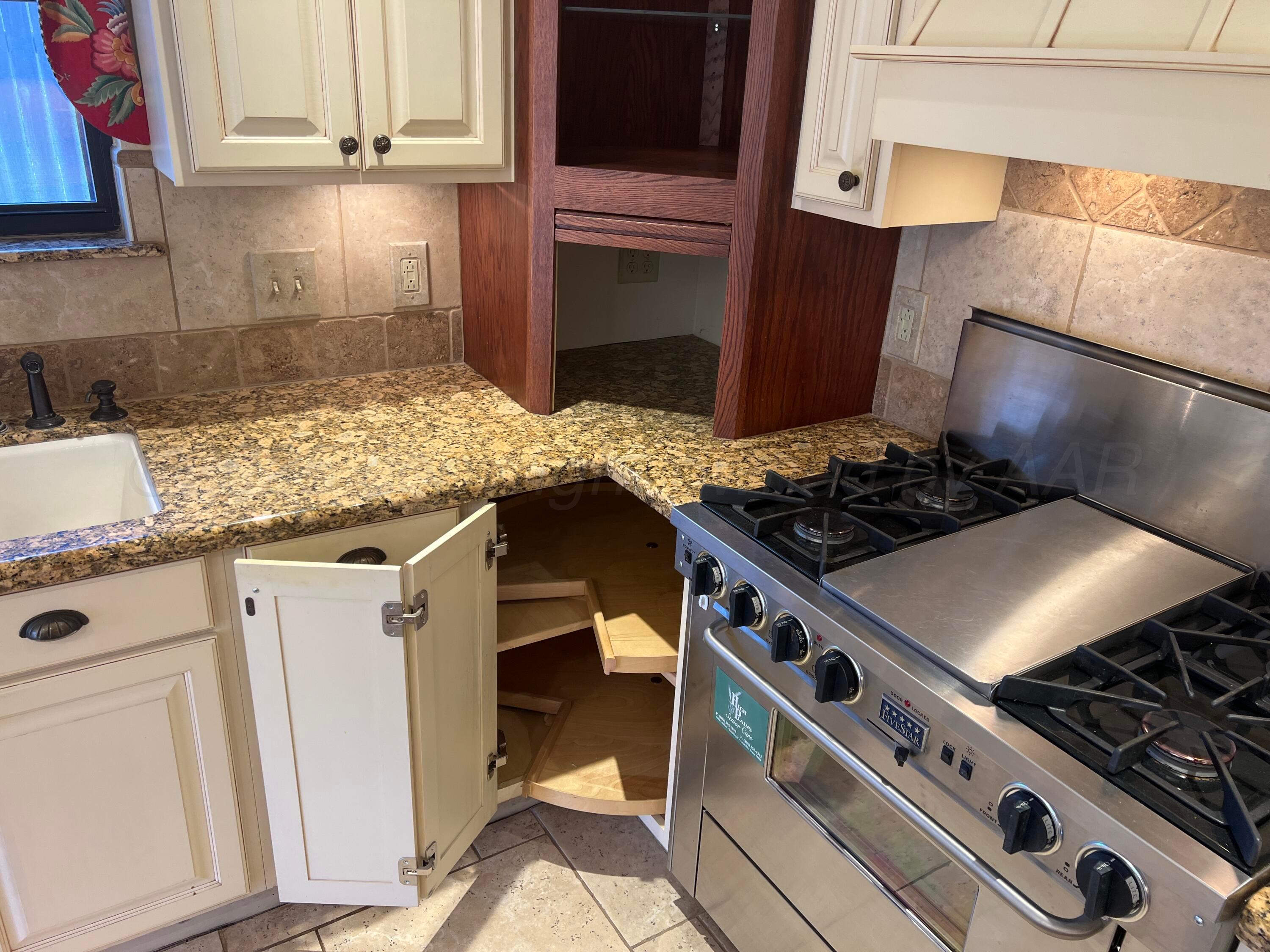 7115 Gainsborough Road, Amarillo, Texas image 17