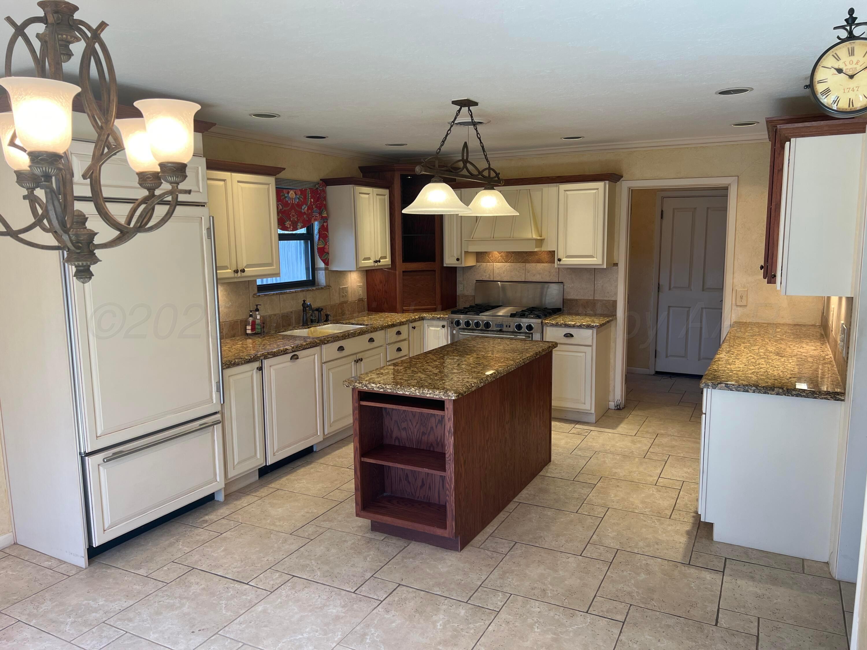 7115 Gainsborough Road, Amarillo, Texas image 11