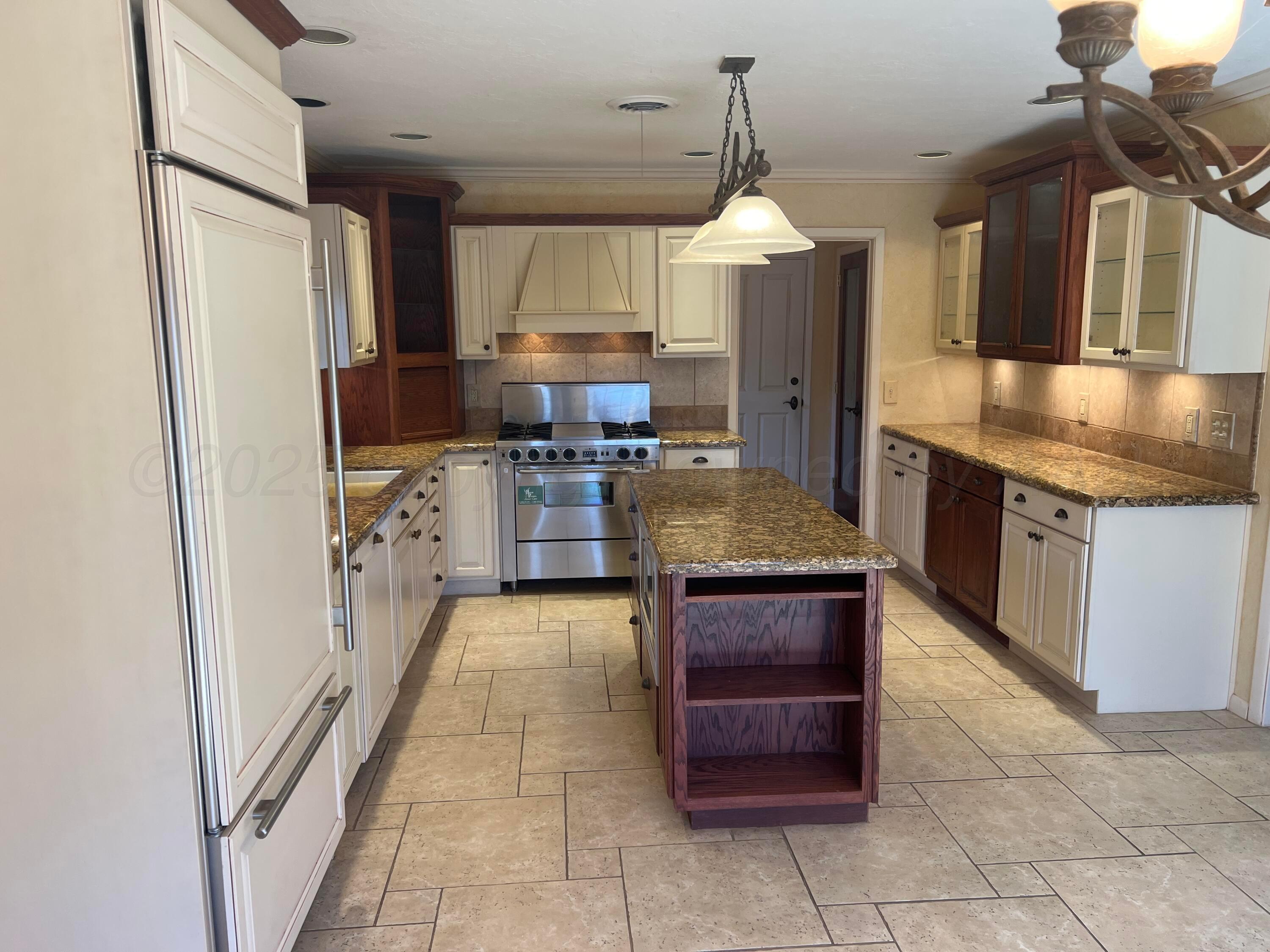 7115 Gainsborough Road, Amarillo, Texas image 12