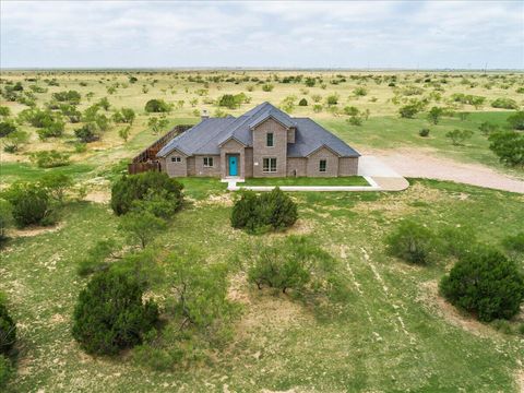 Homes For Sale - 1000 Canyon Parkway<br/> Canyon, TX 79015